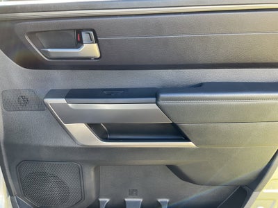 2024 Toyota TUNDRA 4X4 SR5