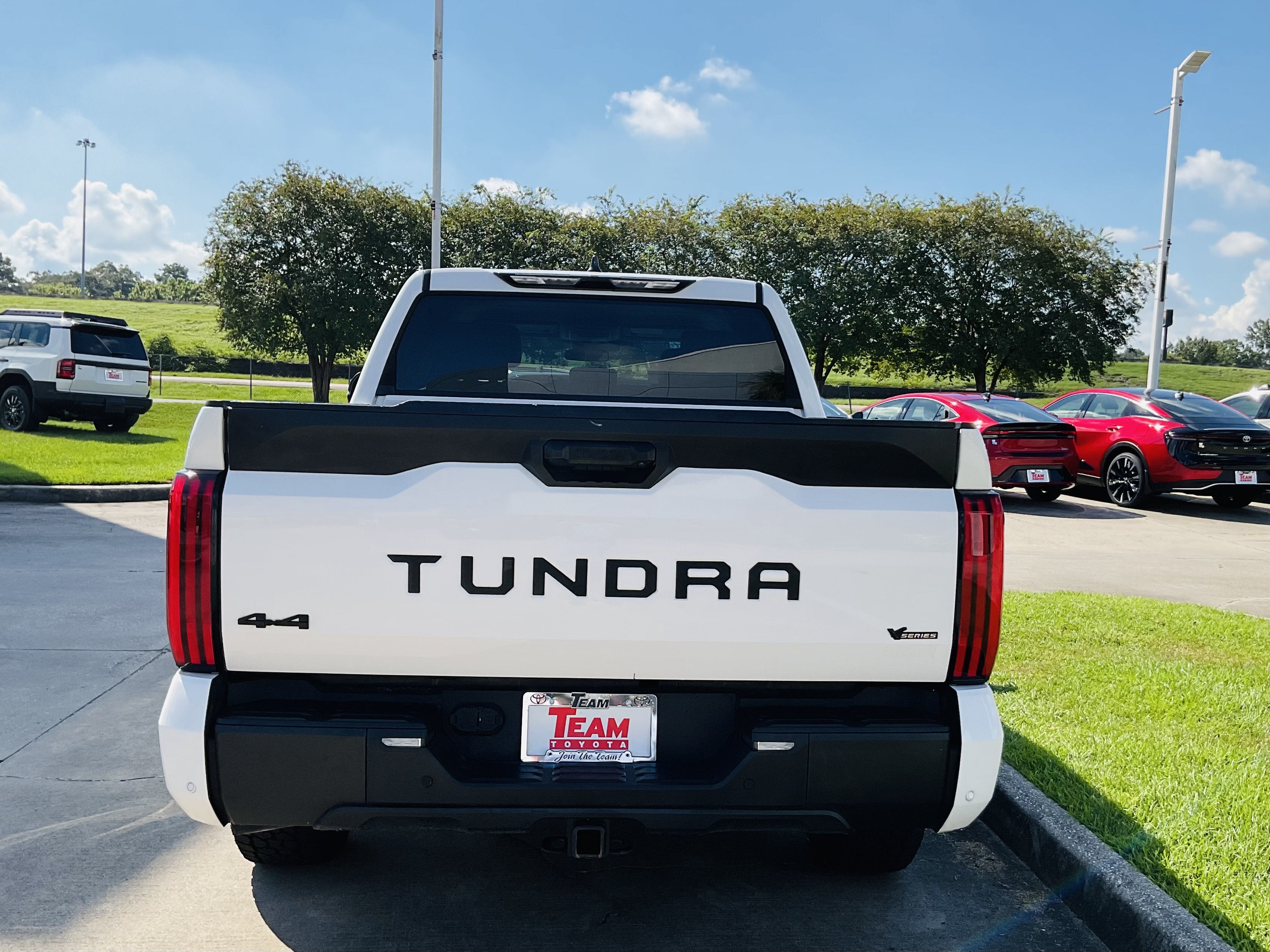 2024 Toyota Tundra SR5