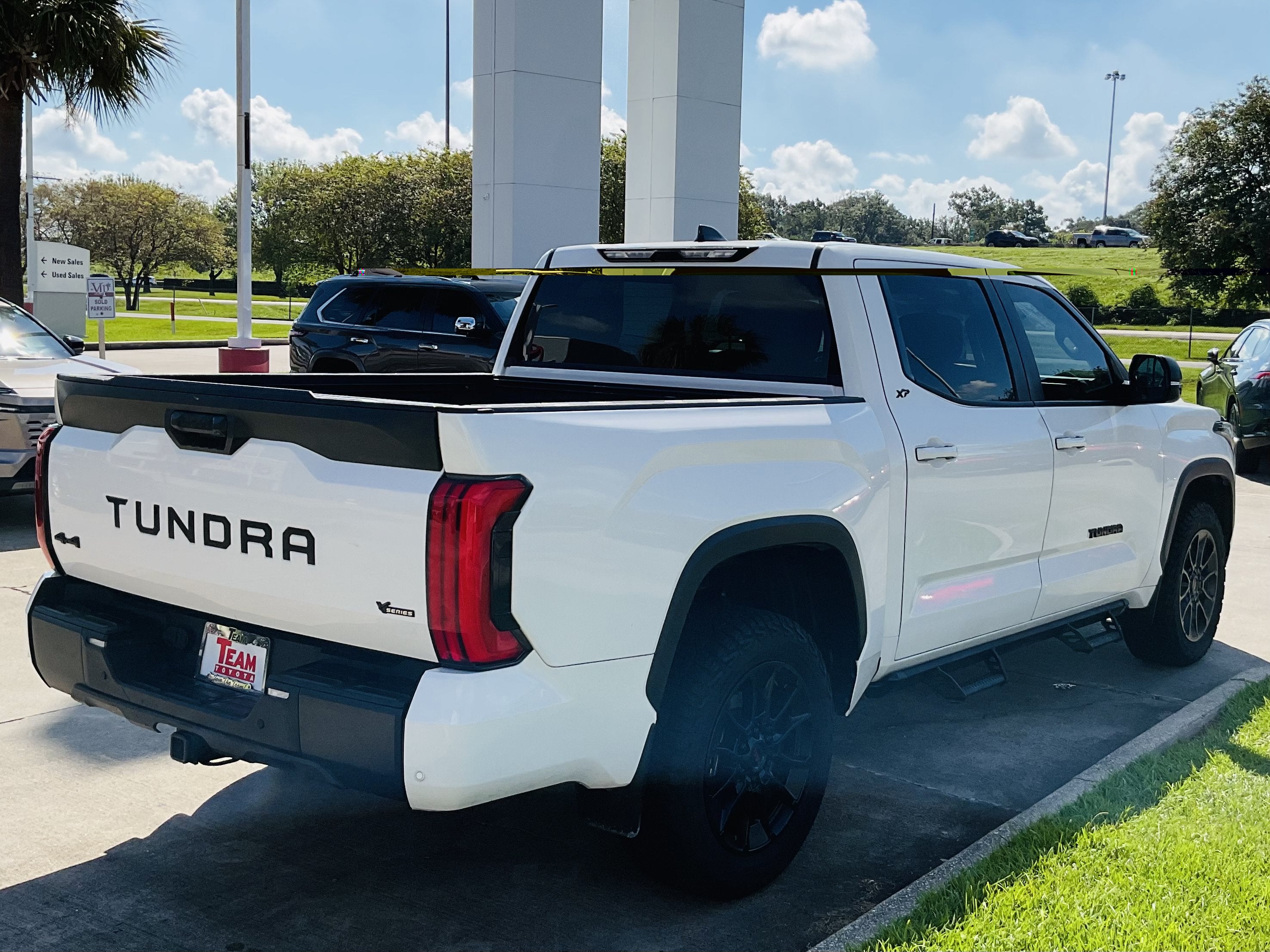 2024 Toyota Tundra SR5