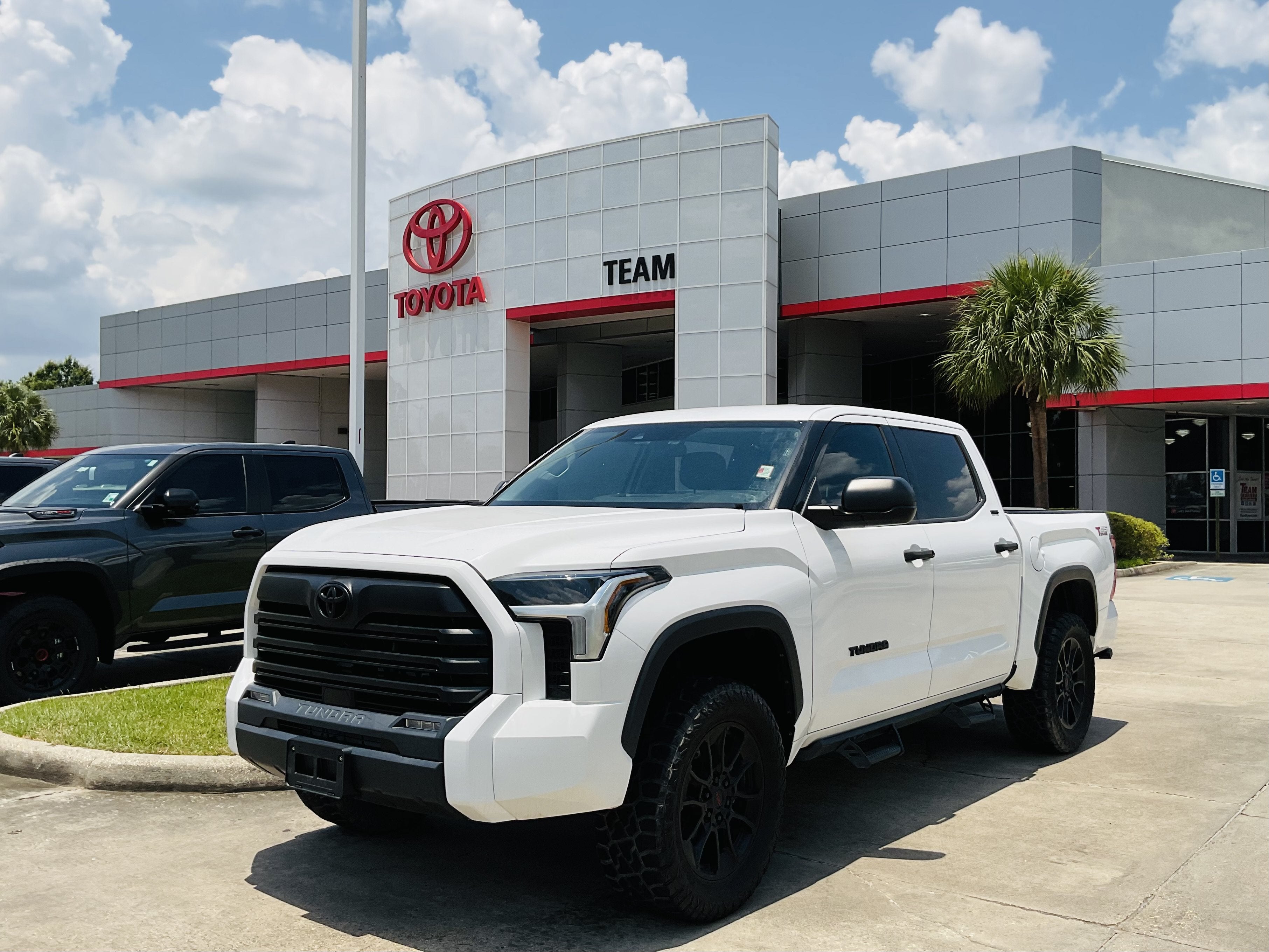 2023 Toyota Tundra SR5