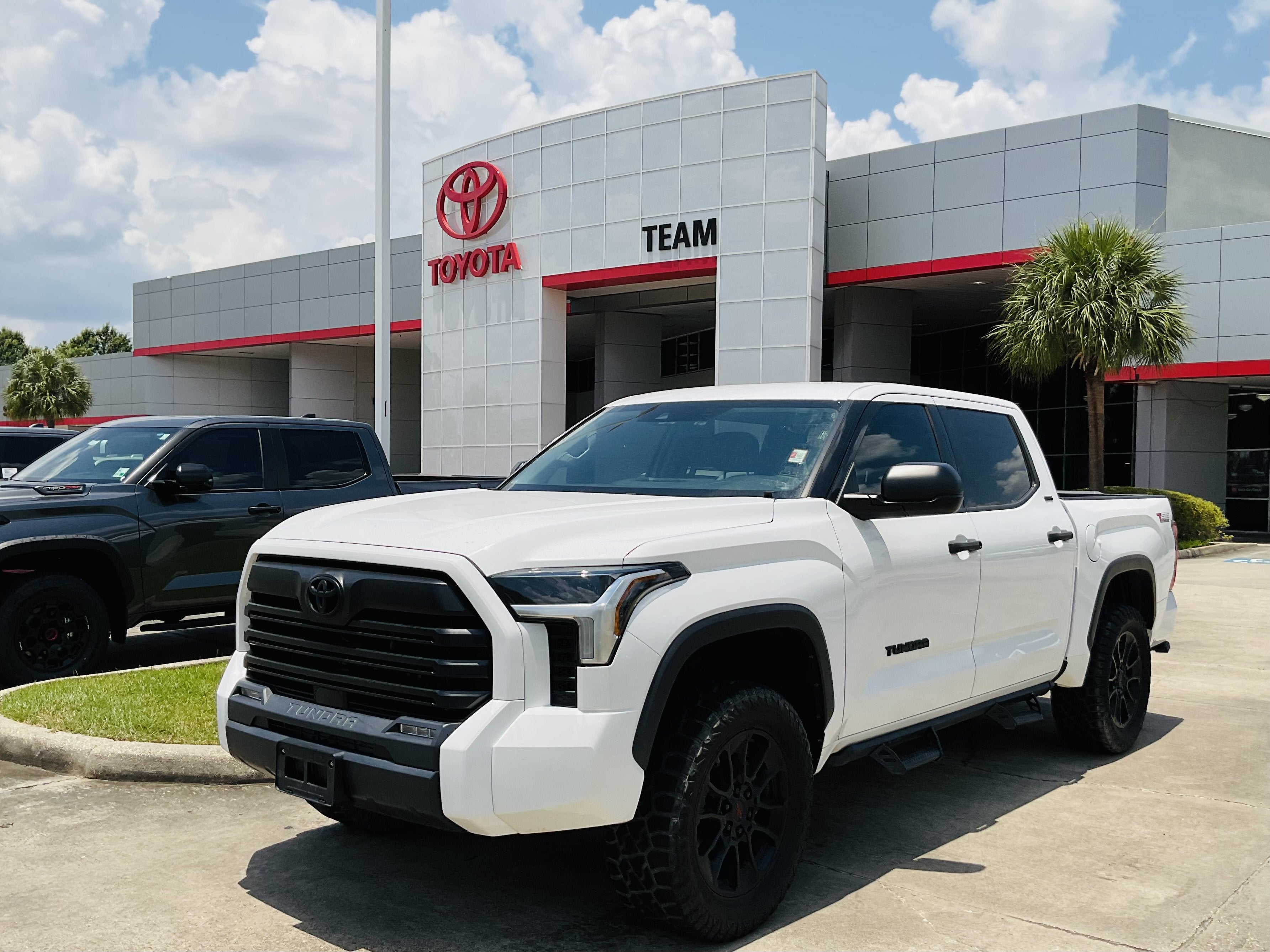 2023 Toyota Tundra SR5
