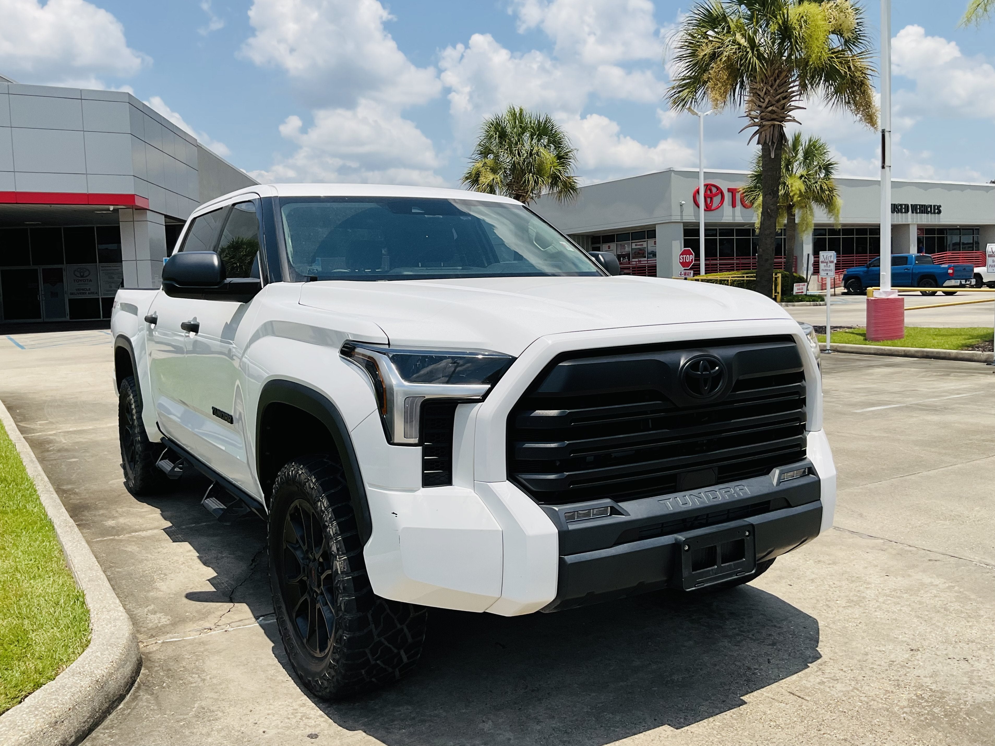2023 Toyota Tundra SR5