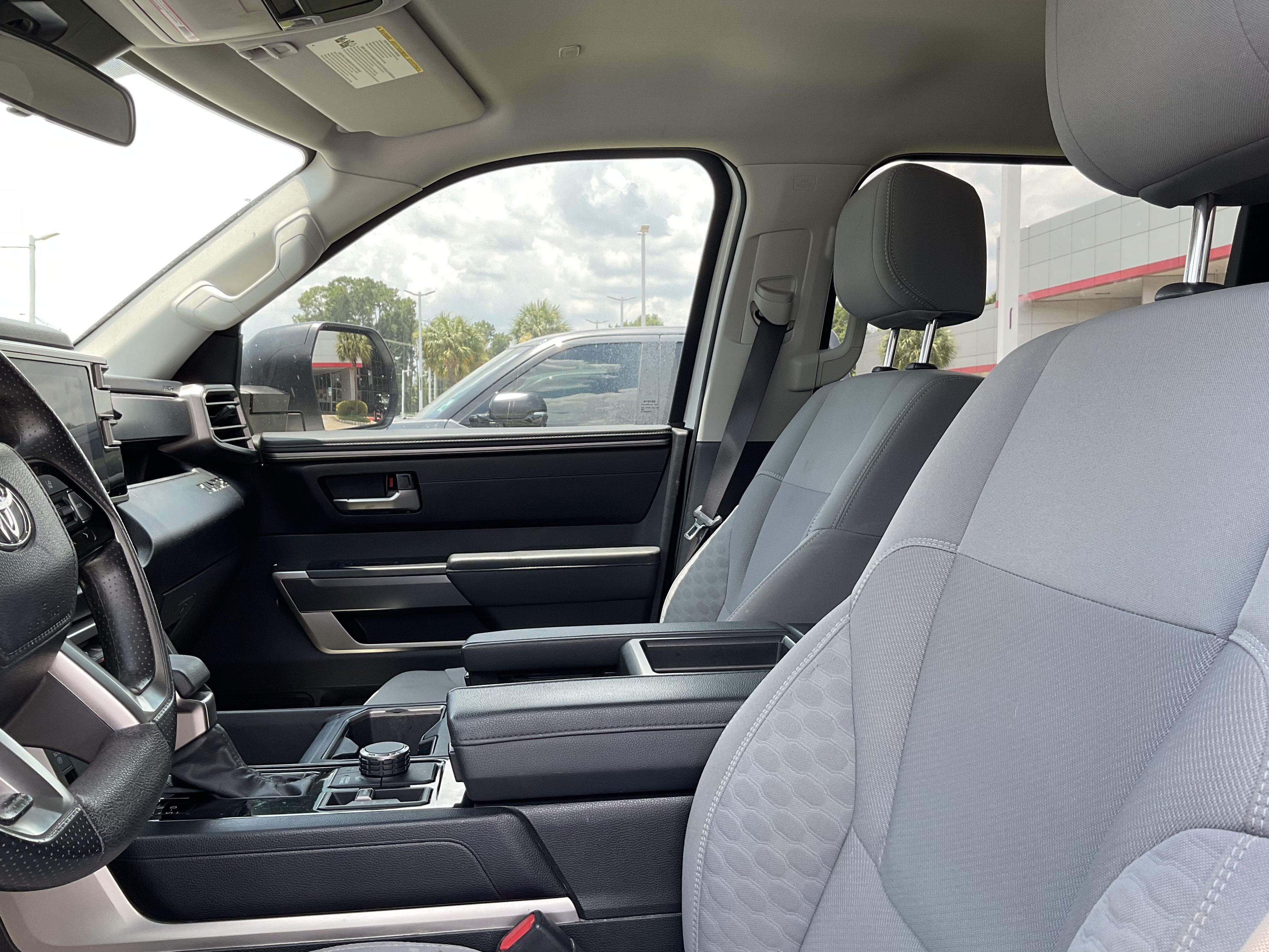 2023 Toyota Tundra SR5