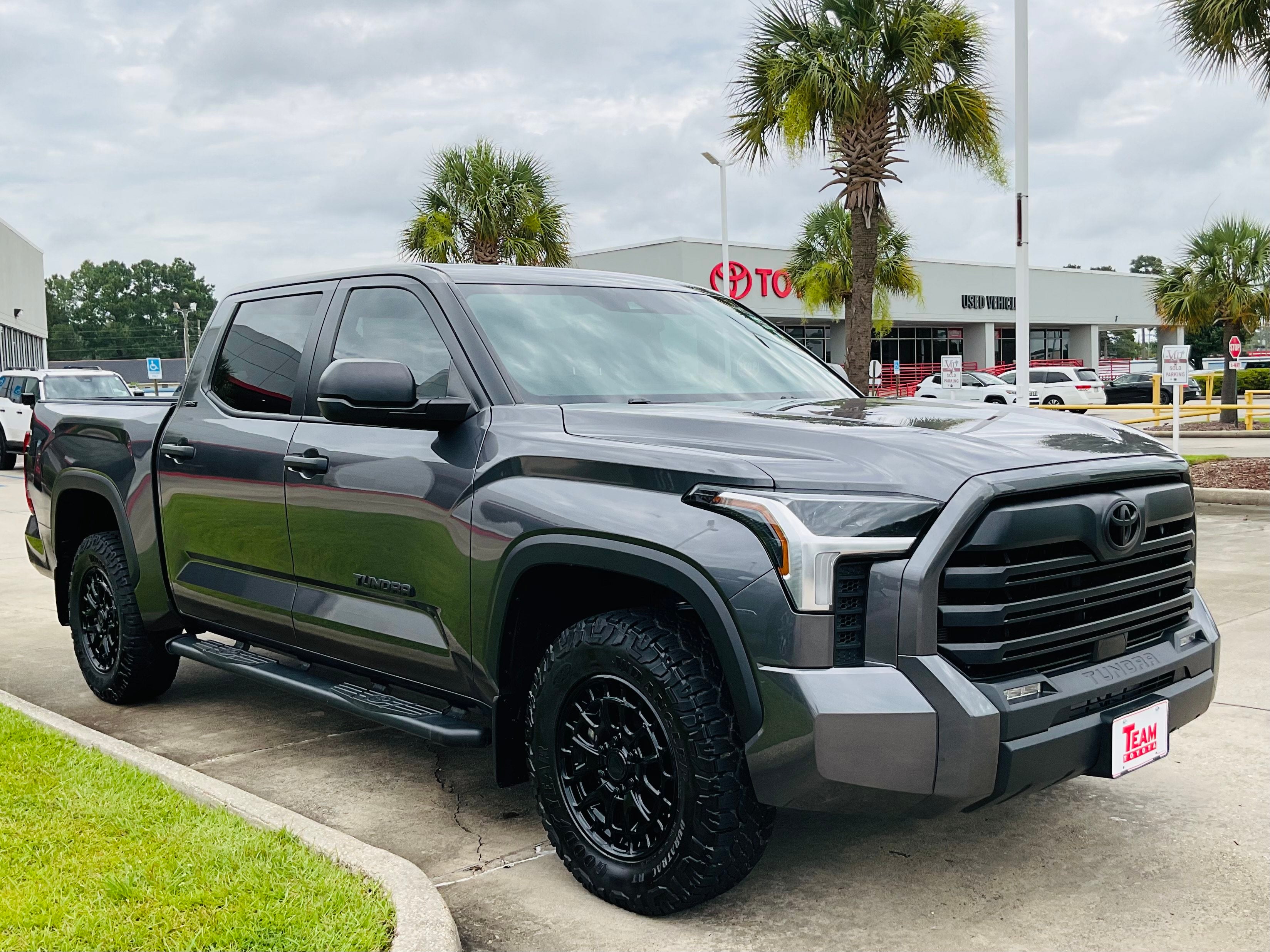 2025 Toyota Tundra SR5