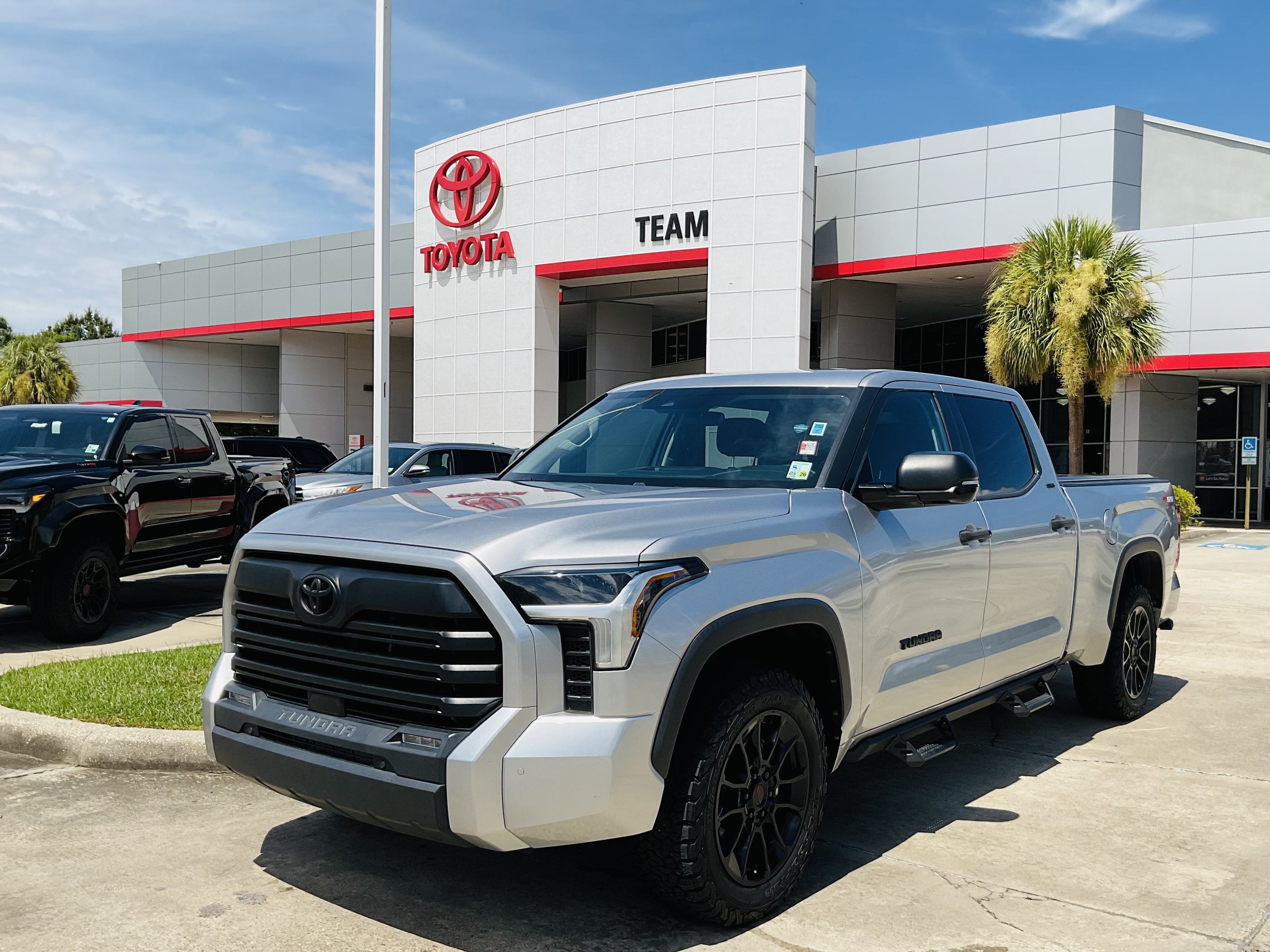 2023 Toyota Tundra SR5
