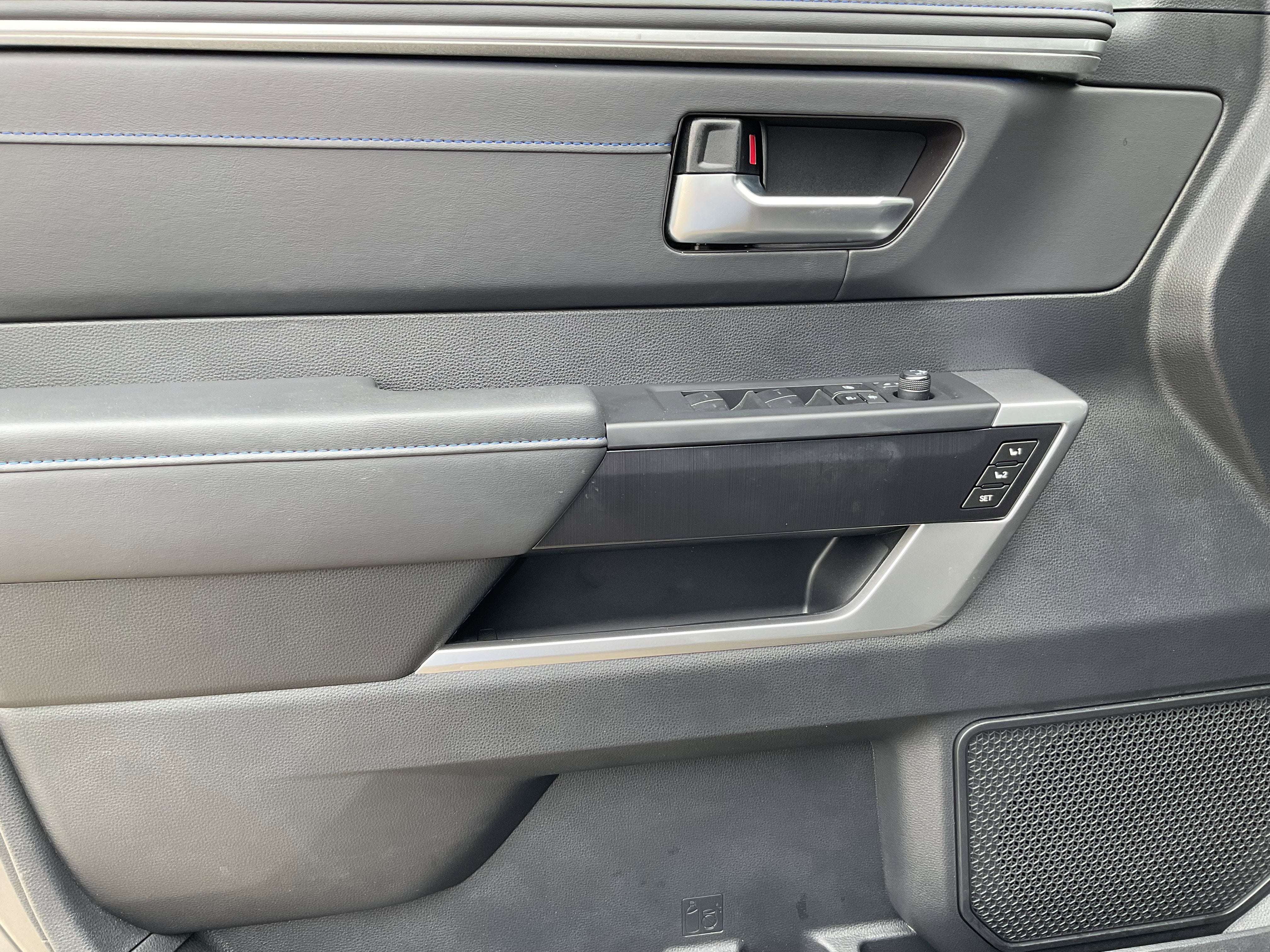 2023 Toyota Tundra 2WD Platinum