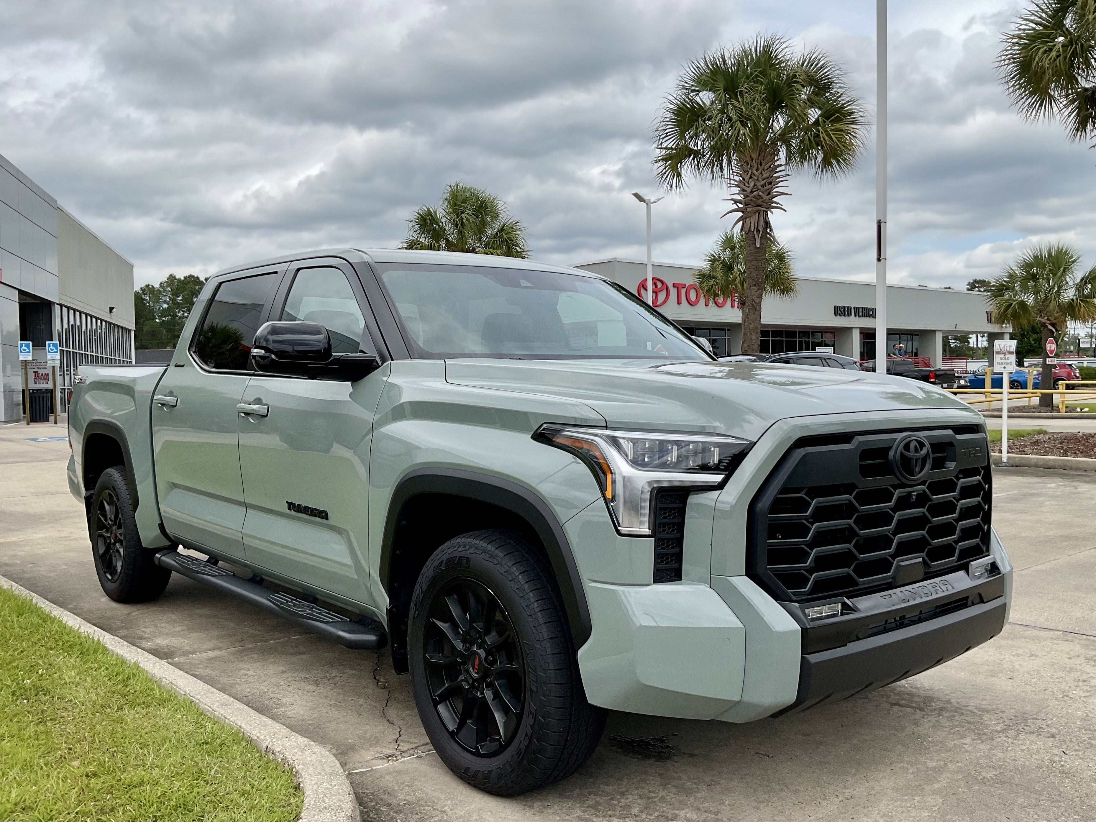2025 Toyota TUNDRA 4X4 Limited