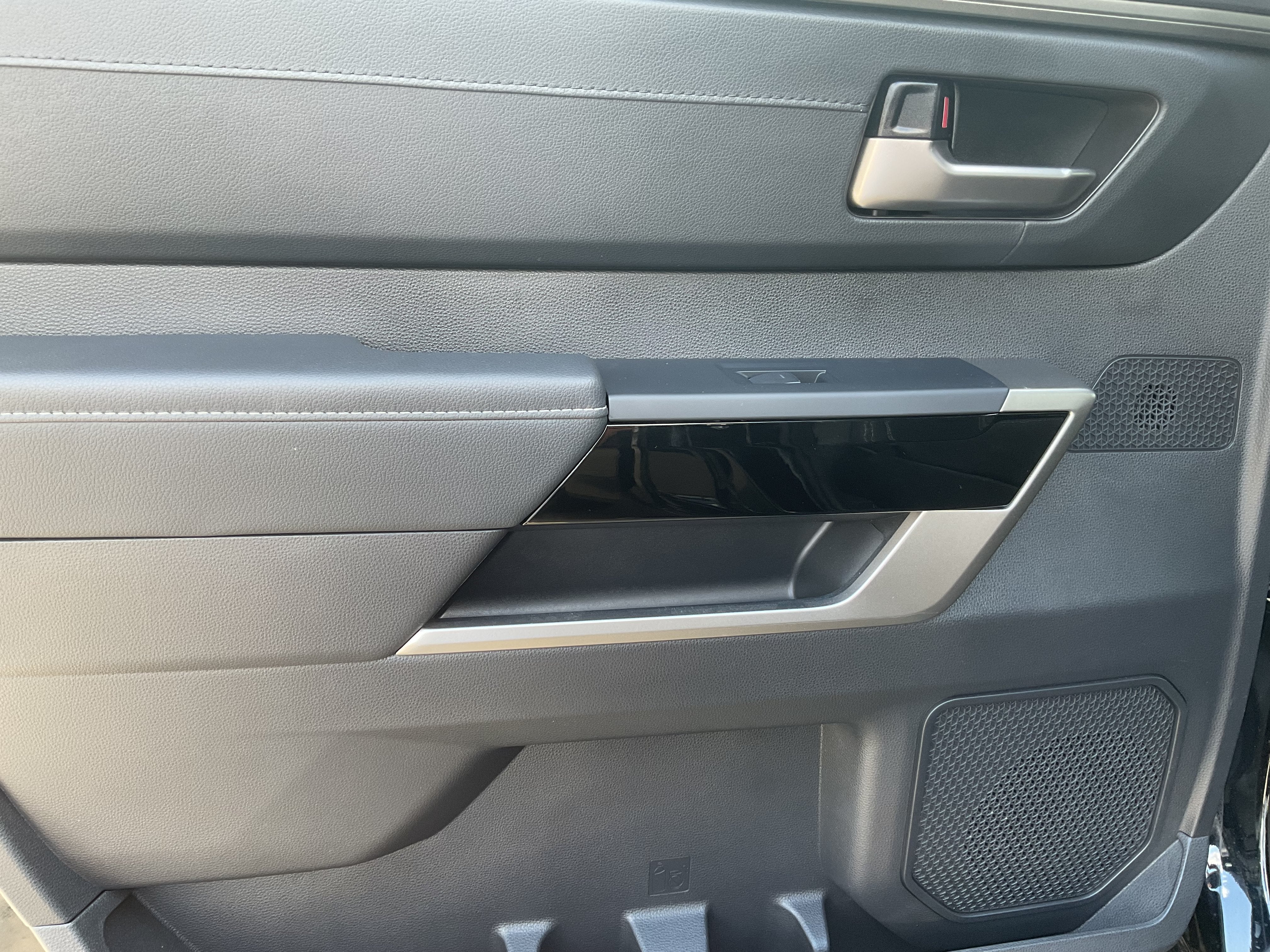 2026 Toyota Tundra 4WD Limited