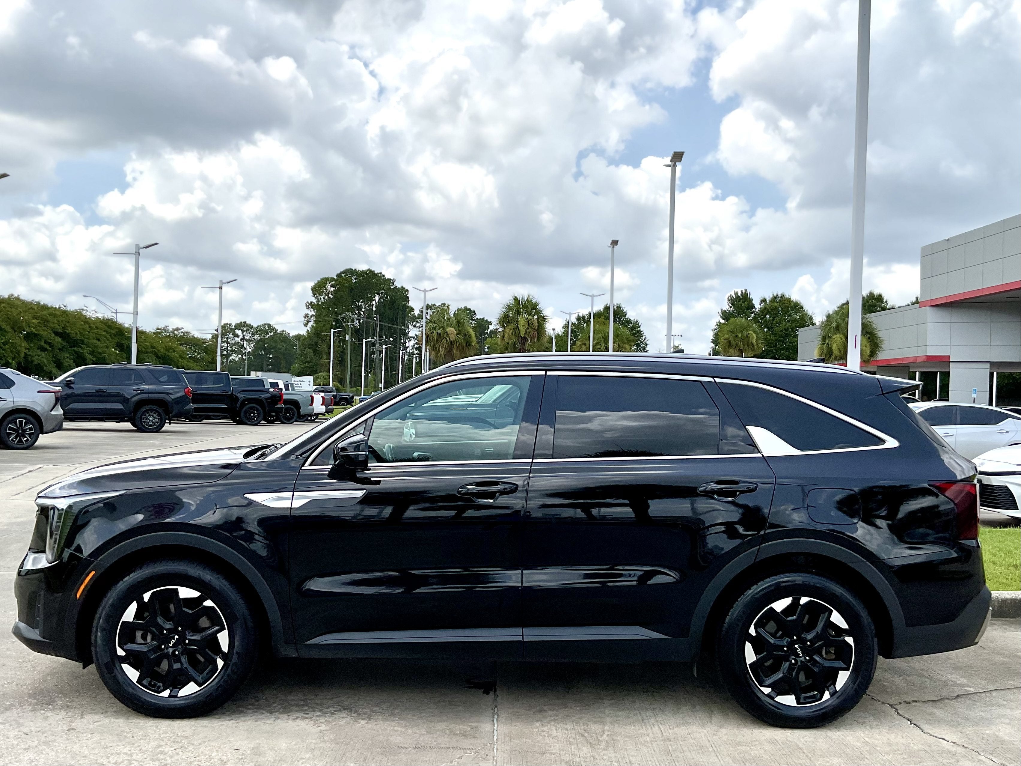 2024 Kia Sorento S