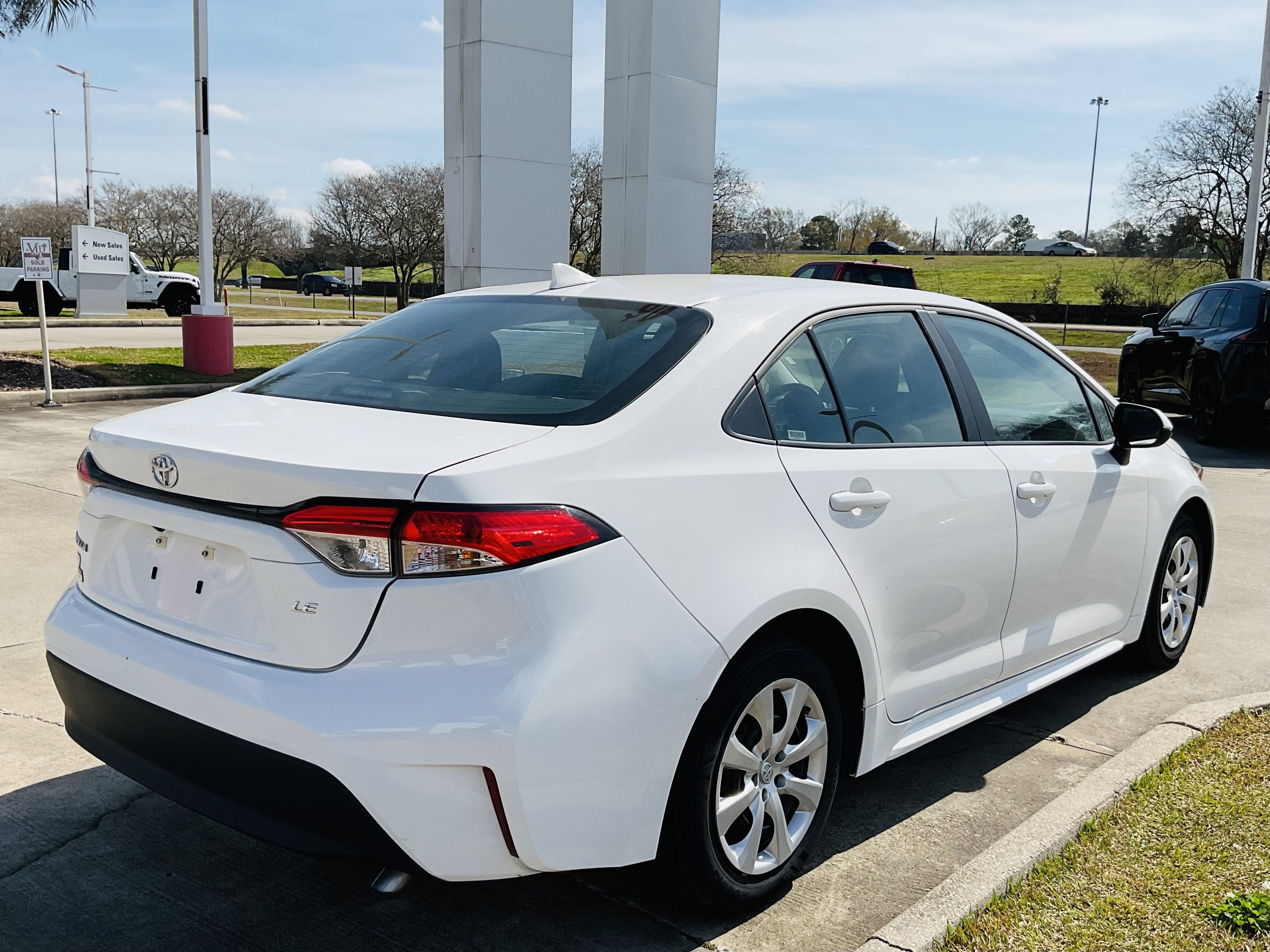 2024 Toyota COROLLA LE