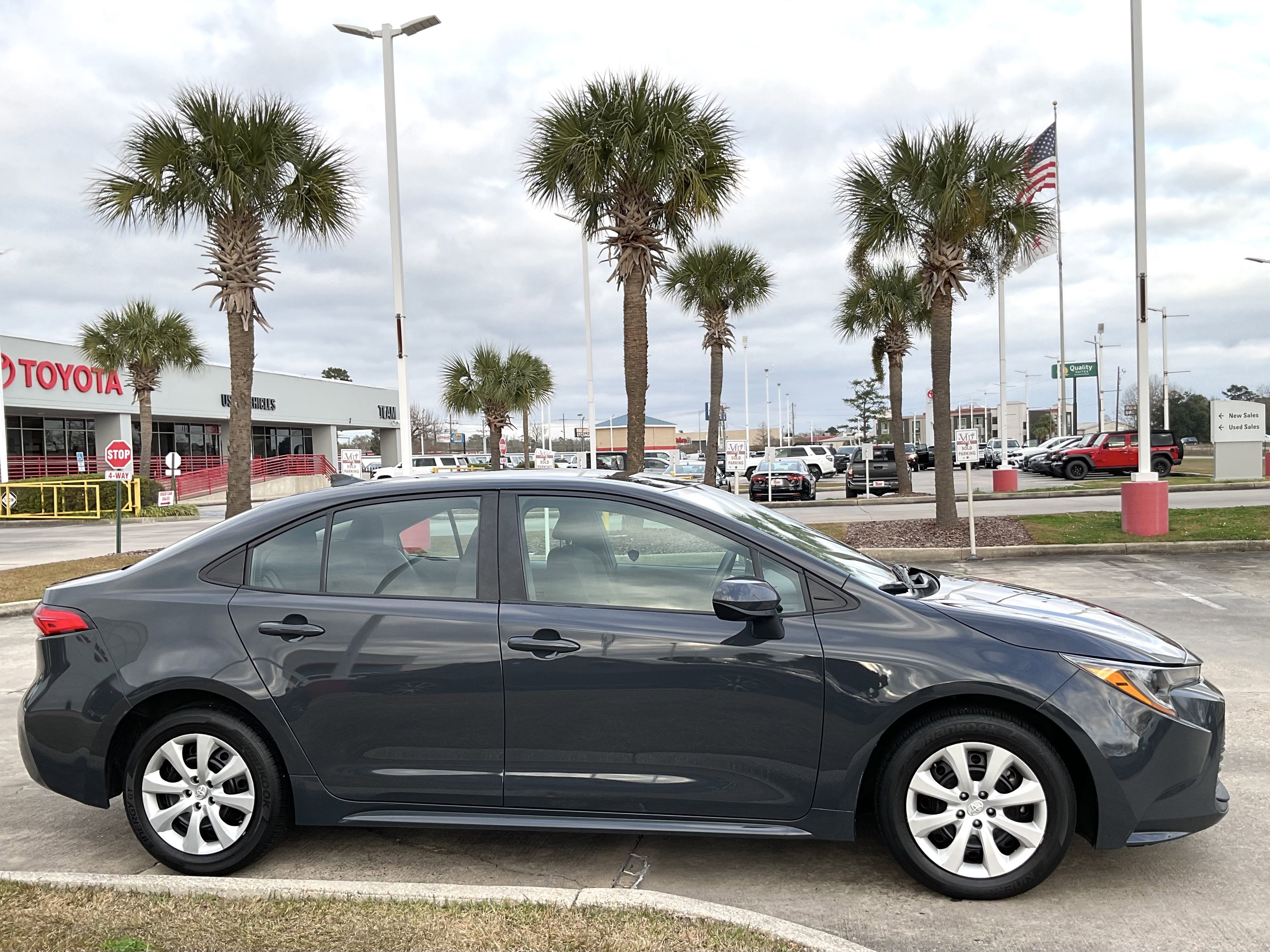 2024 Toyota COROLLA LE