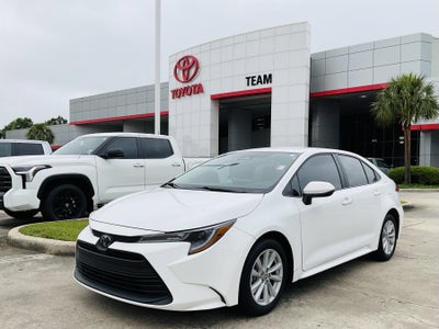 2024 Toyota COROLLA LE