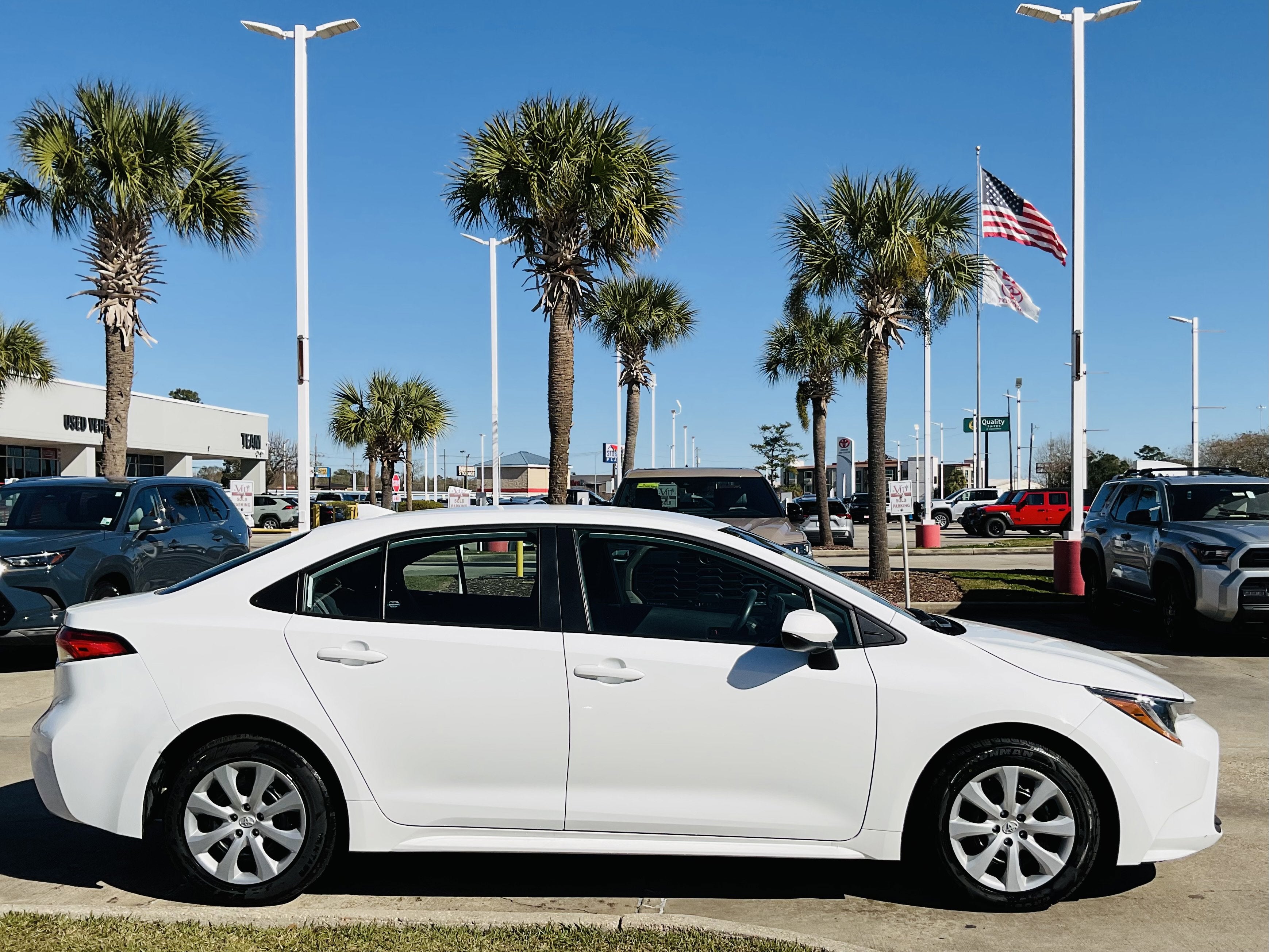 2024 Toyota COROLLA LE