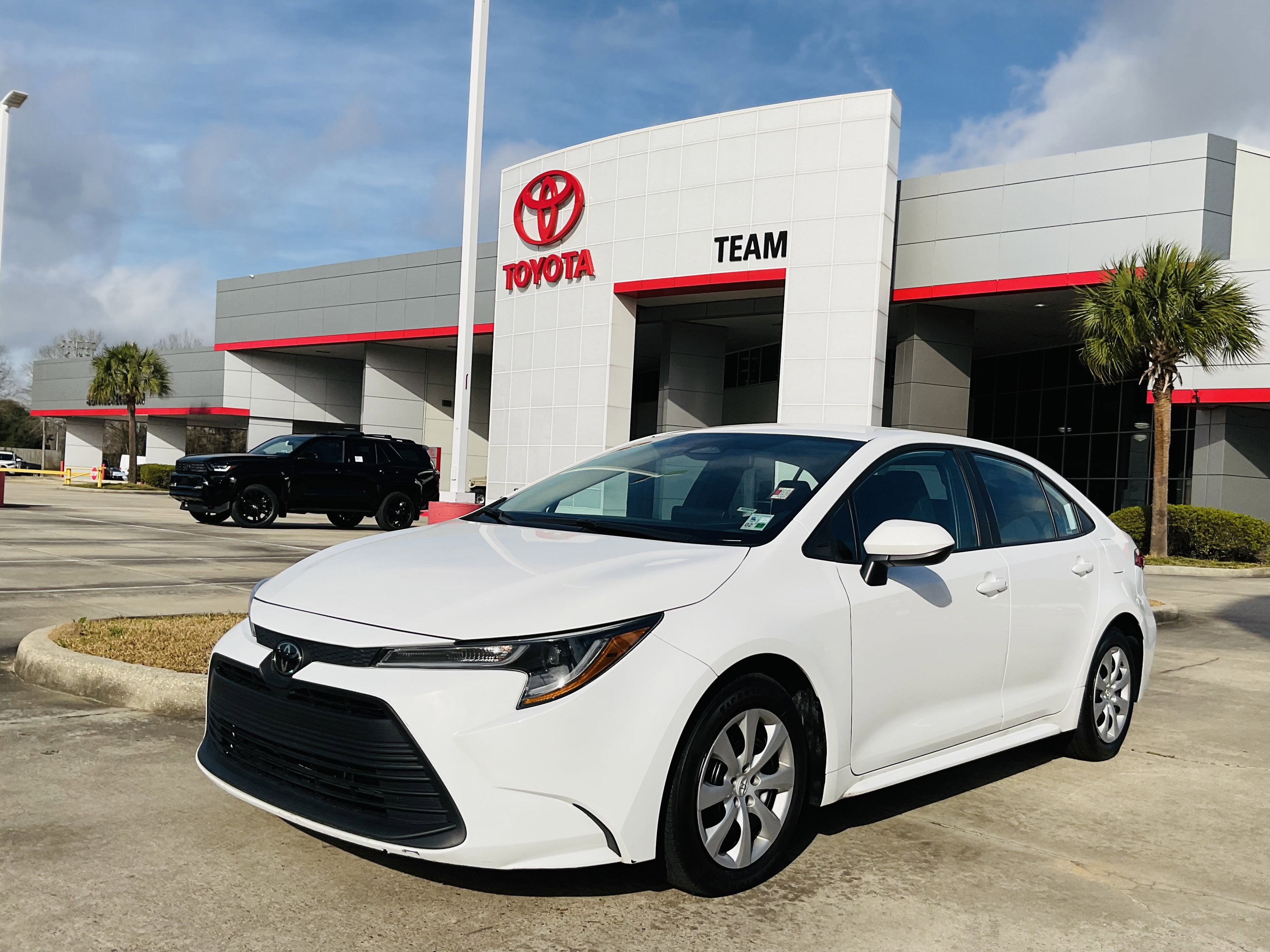 2024 Toyota COROLLA LE