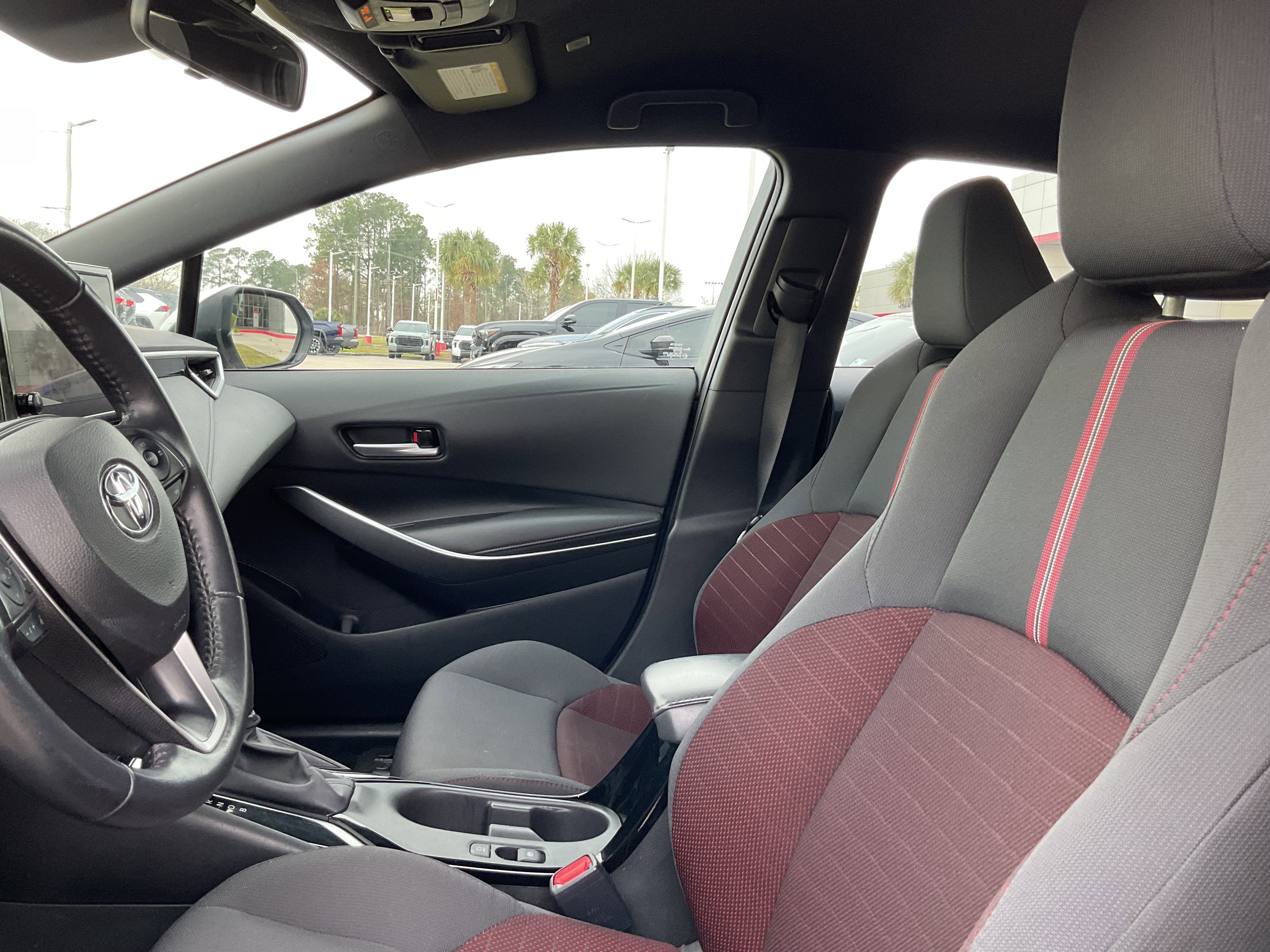 2024 Toyota COROLLA SE