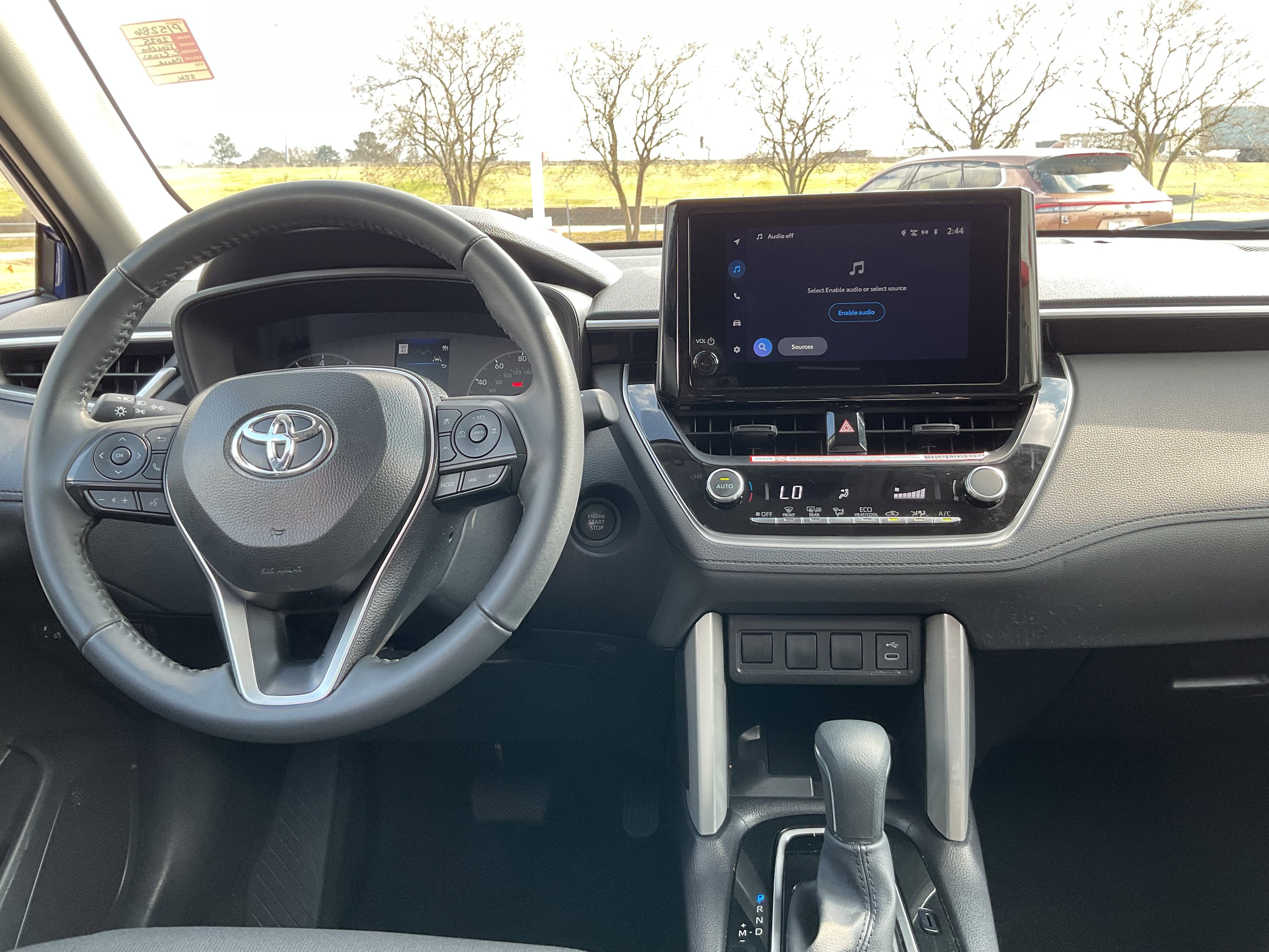 2025 Toyota Corolla Cross LE