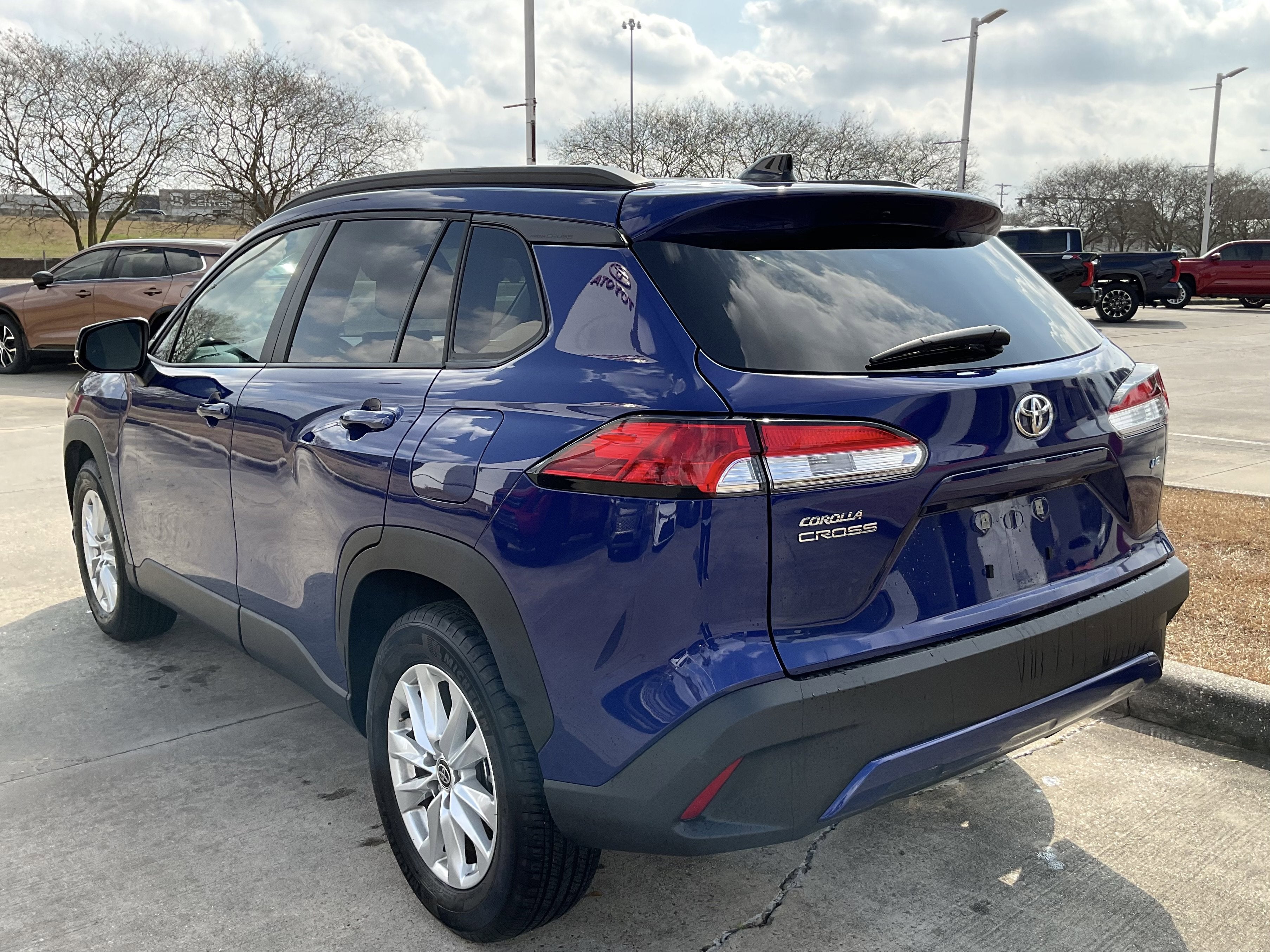 2025 Toyota Corolla Cross LE