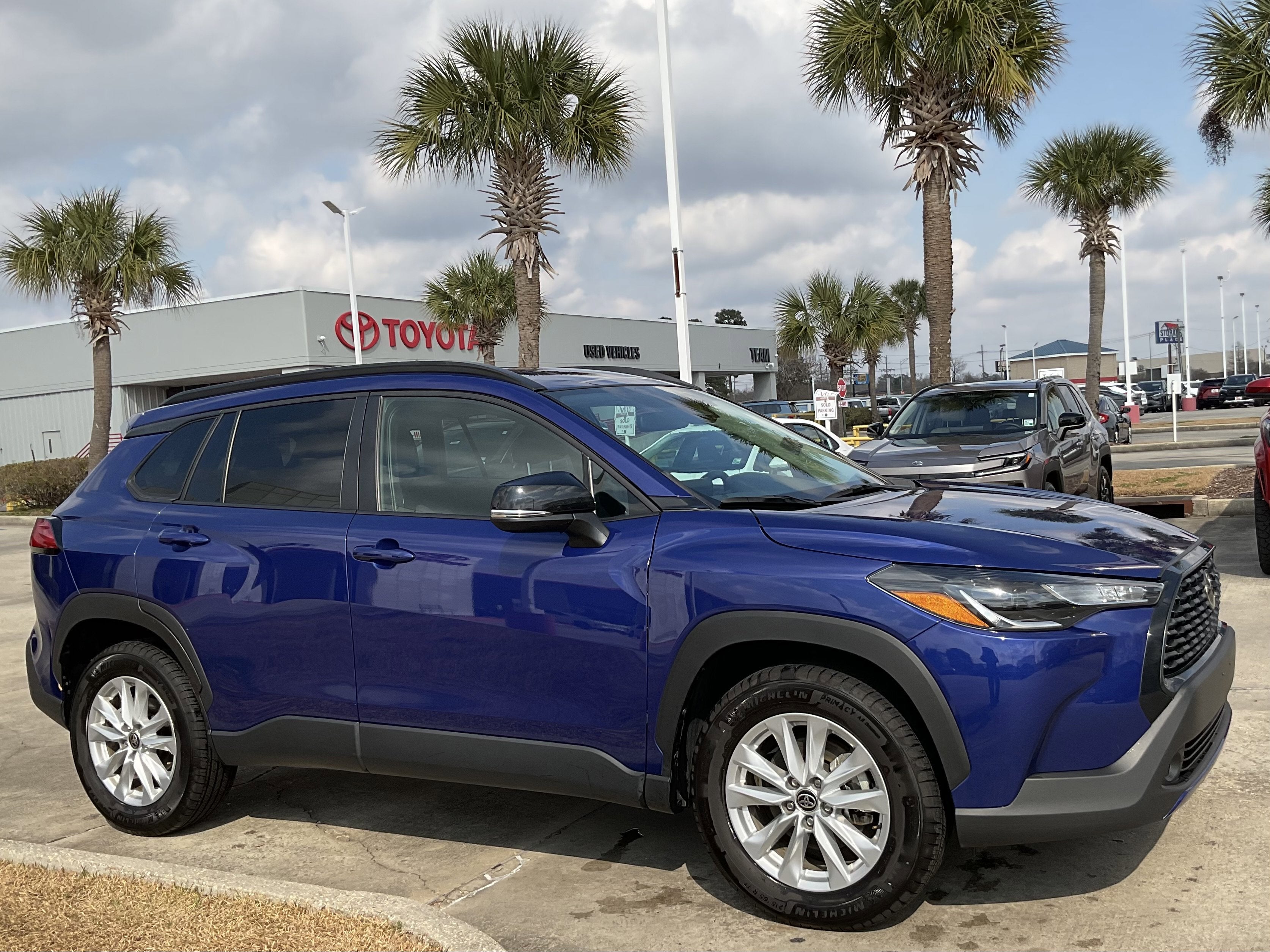 2025 Toyota Corolla Cross LE