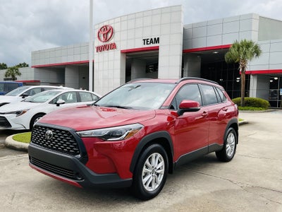 2024 Toyota Corolla Cross LE