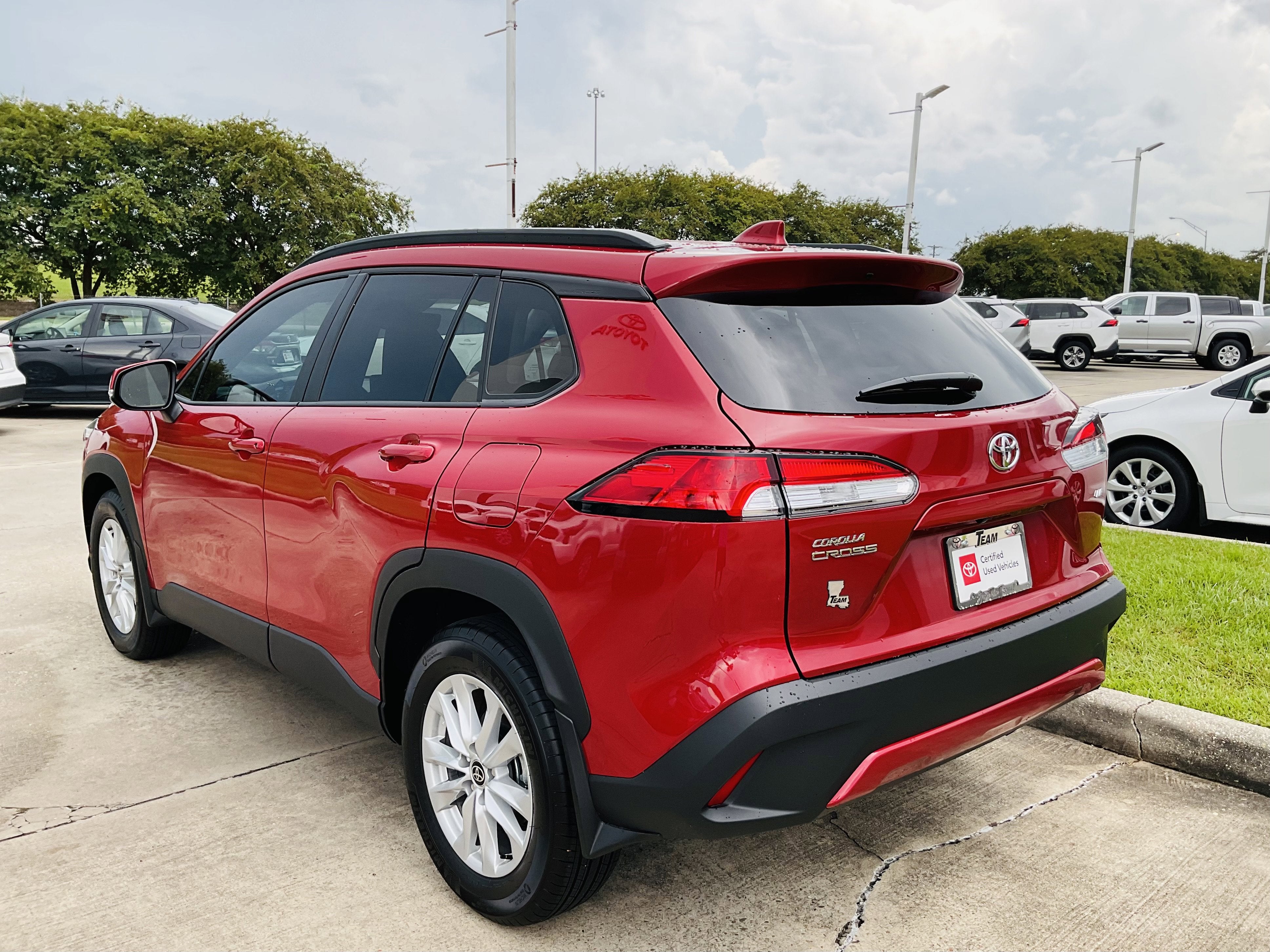 2024 Toyota Corolla Cross LE