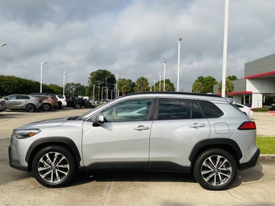 2023 Toyota Corolla Cross XLE