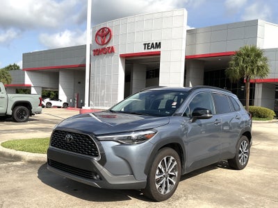 2025 Toyota Corolla Cross XLE