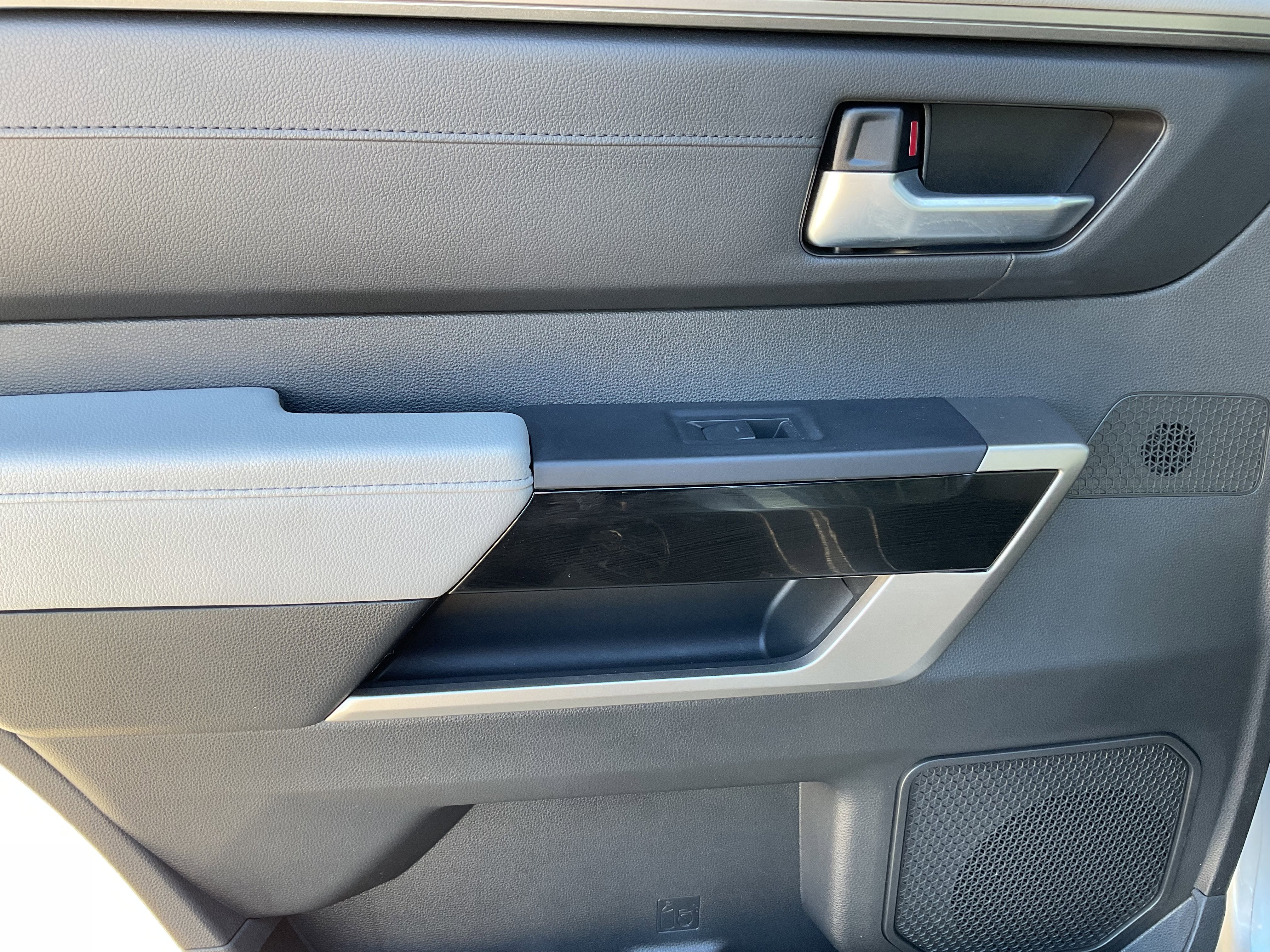 2024 Toyota SEQUOIA 2WD Limited