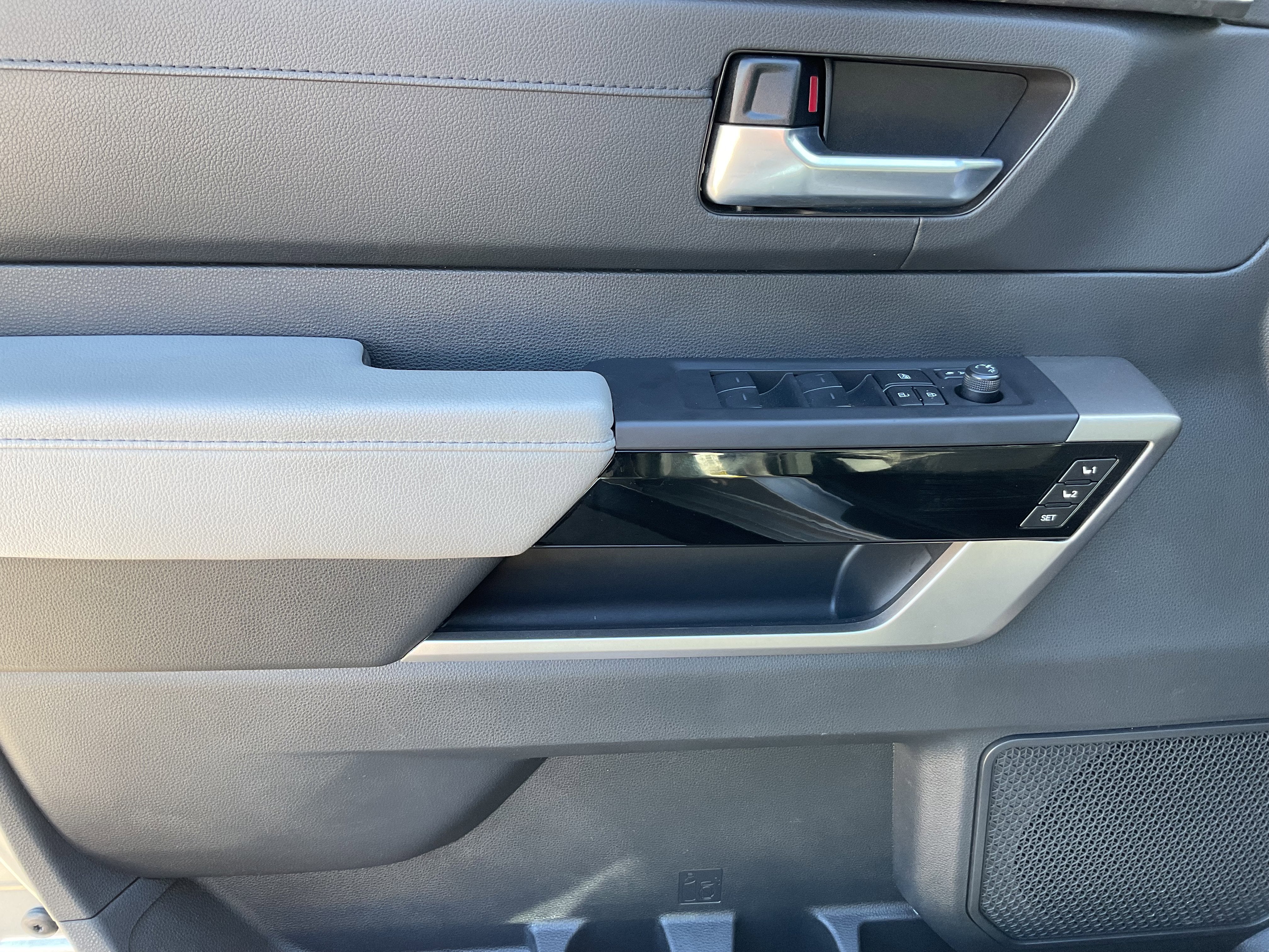 2024 Toyota SEQUOIA 2WD Limited