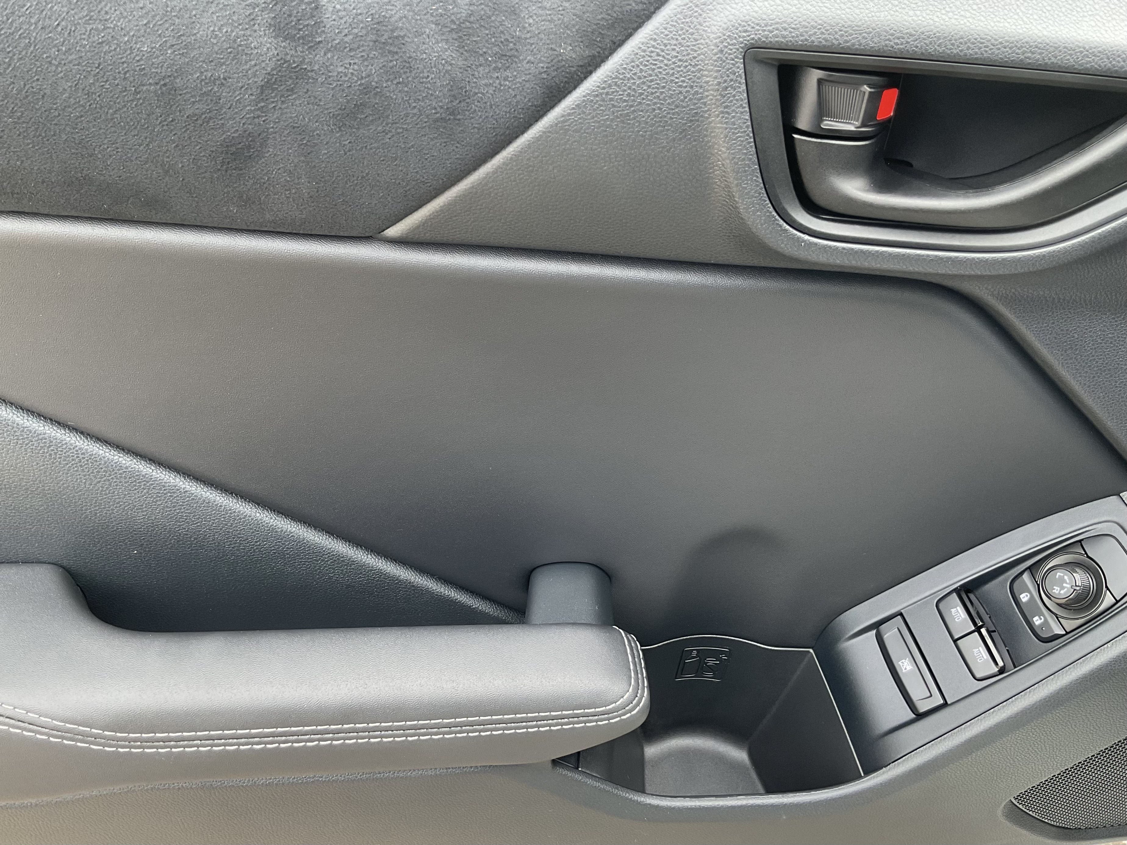 2025 Toyota GR86 Premium