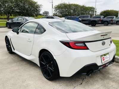 2025 Toyota GR86 Premium