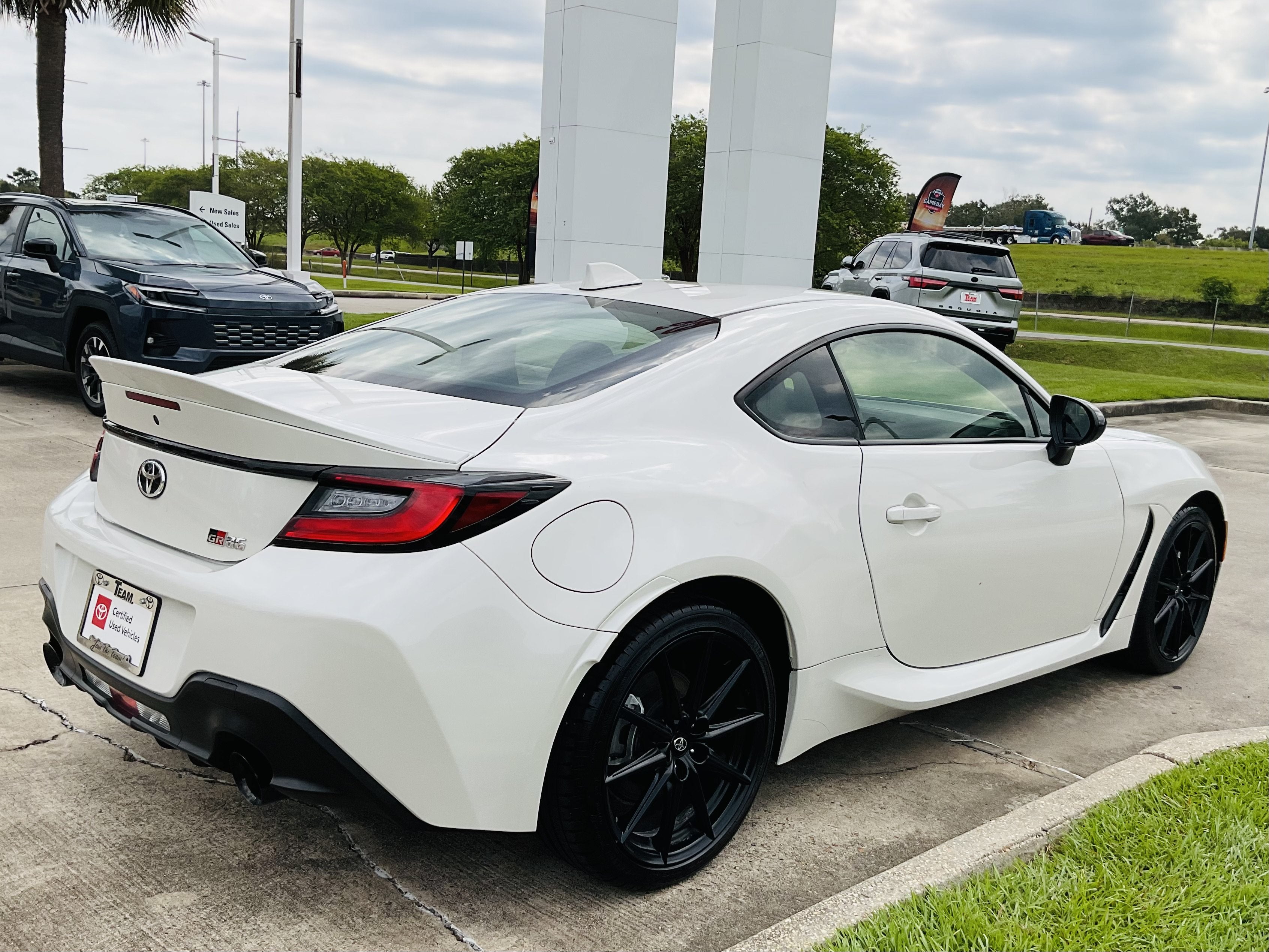 2025 Toyota GR86 Premium