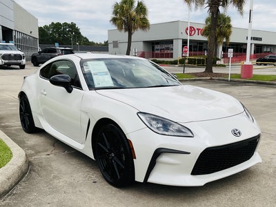 2025 Toyota GR86 Premium