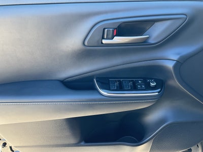 2025 Toyota CROWN Limited