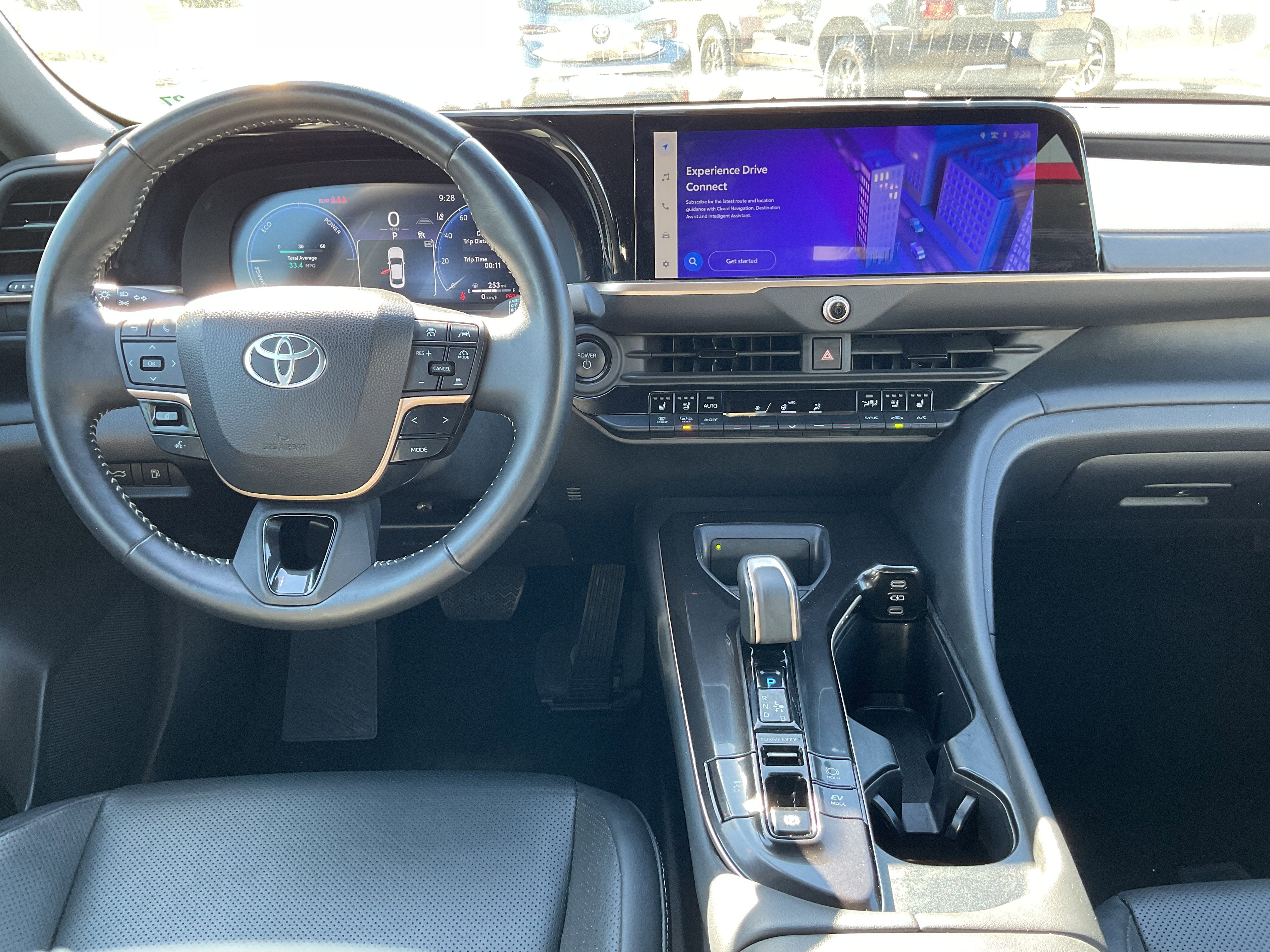 2025 Toyota CROWN Limited