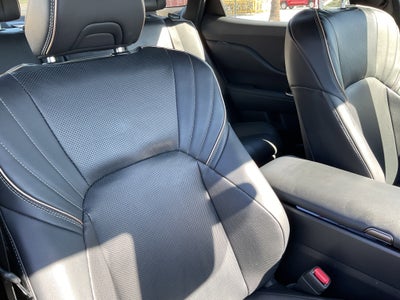 2025 Toyota CROWN Limited