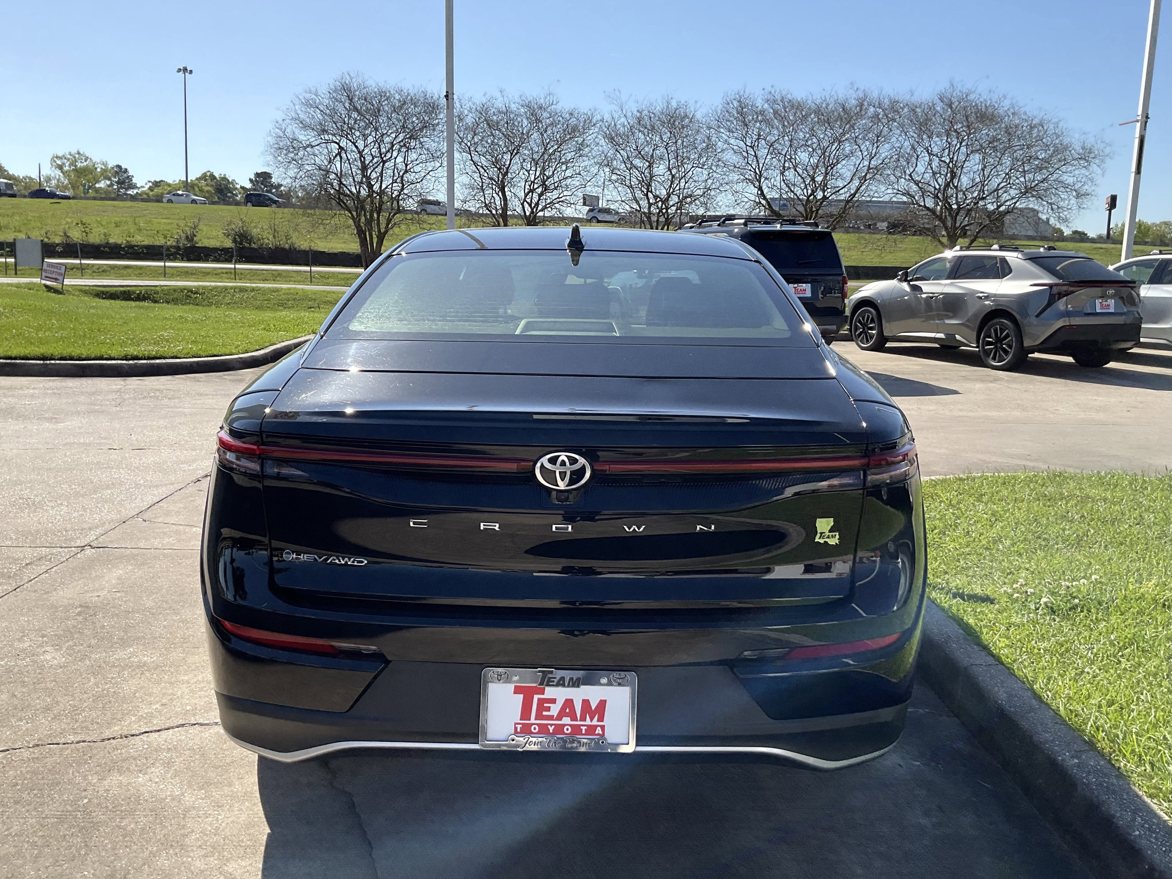 2025 Toyota CROWN Limited