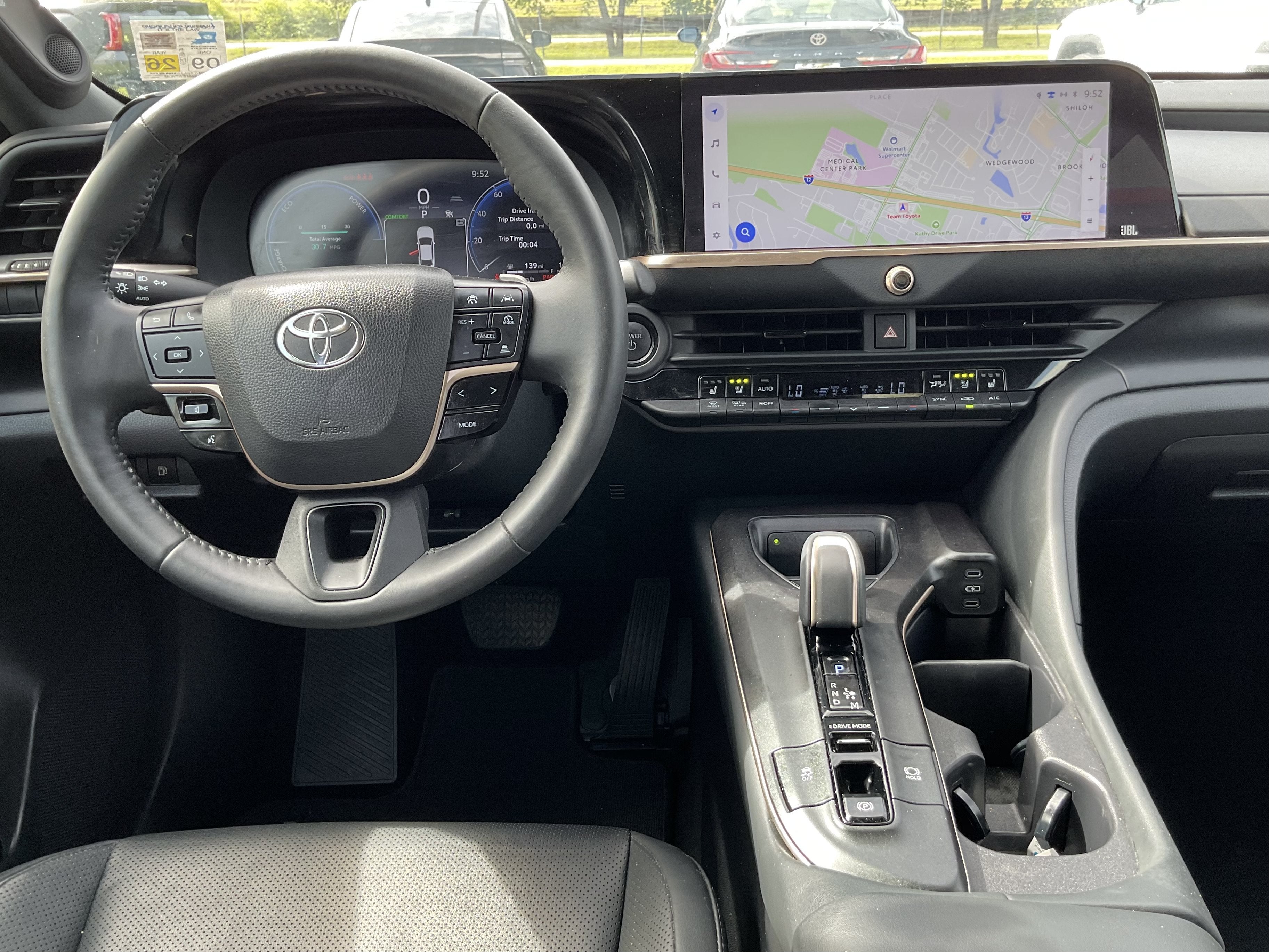 2023 Toyota Toyota Crown Platinum