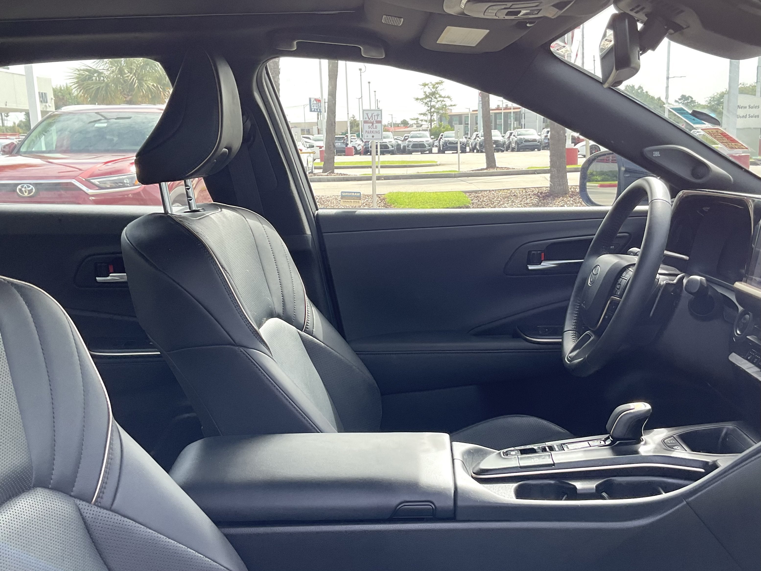 2023 Toyota Toyota Crown Platinum