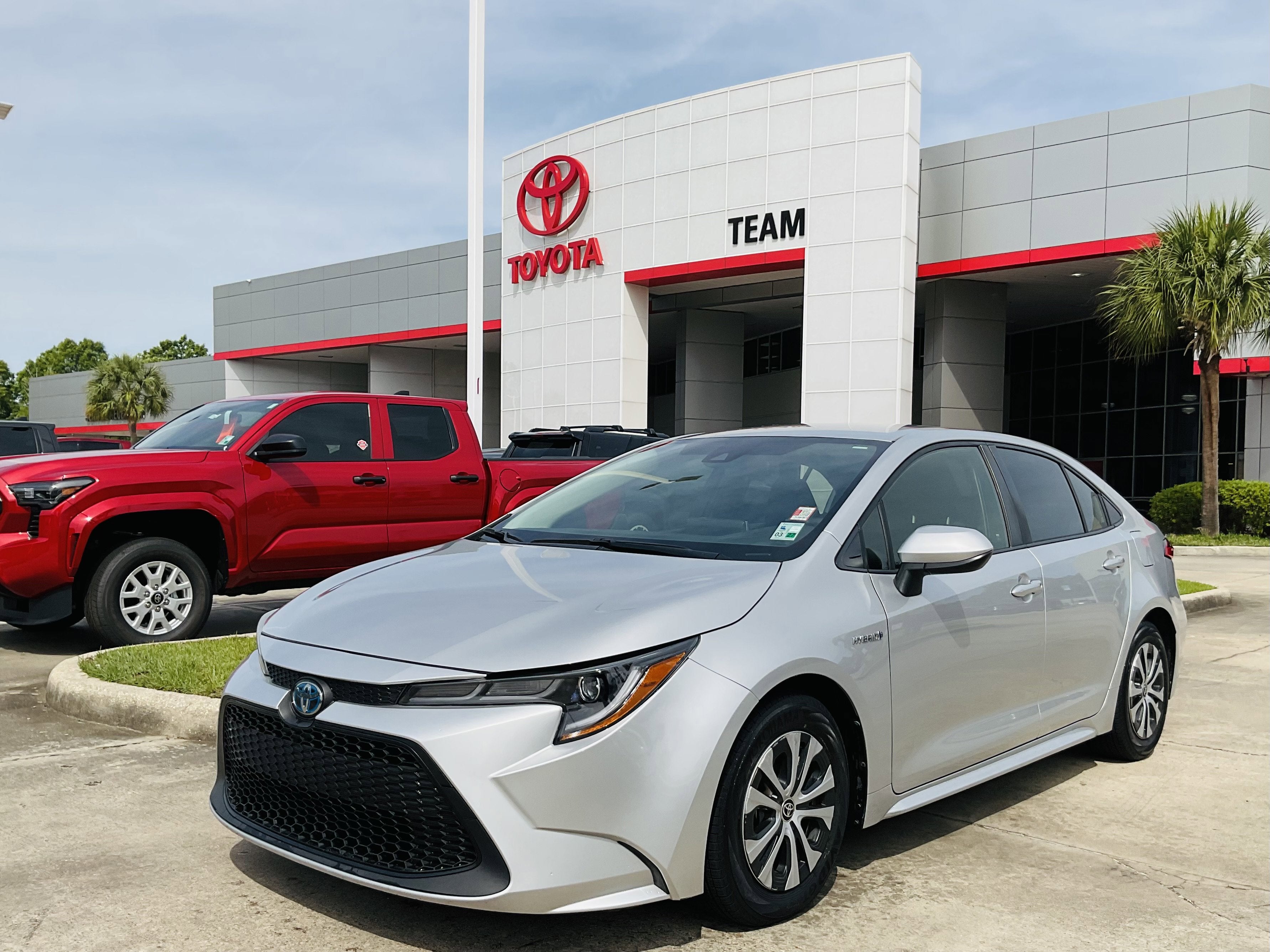2021 Toyota COROLLA HYBRID Hybrid LE