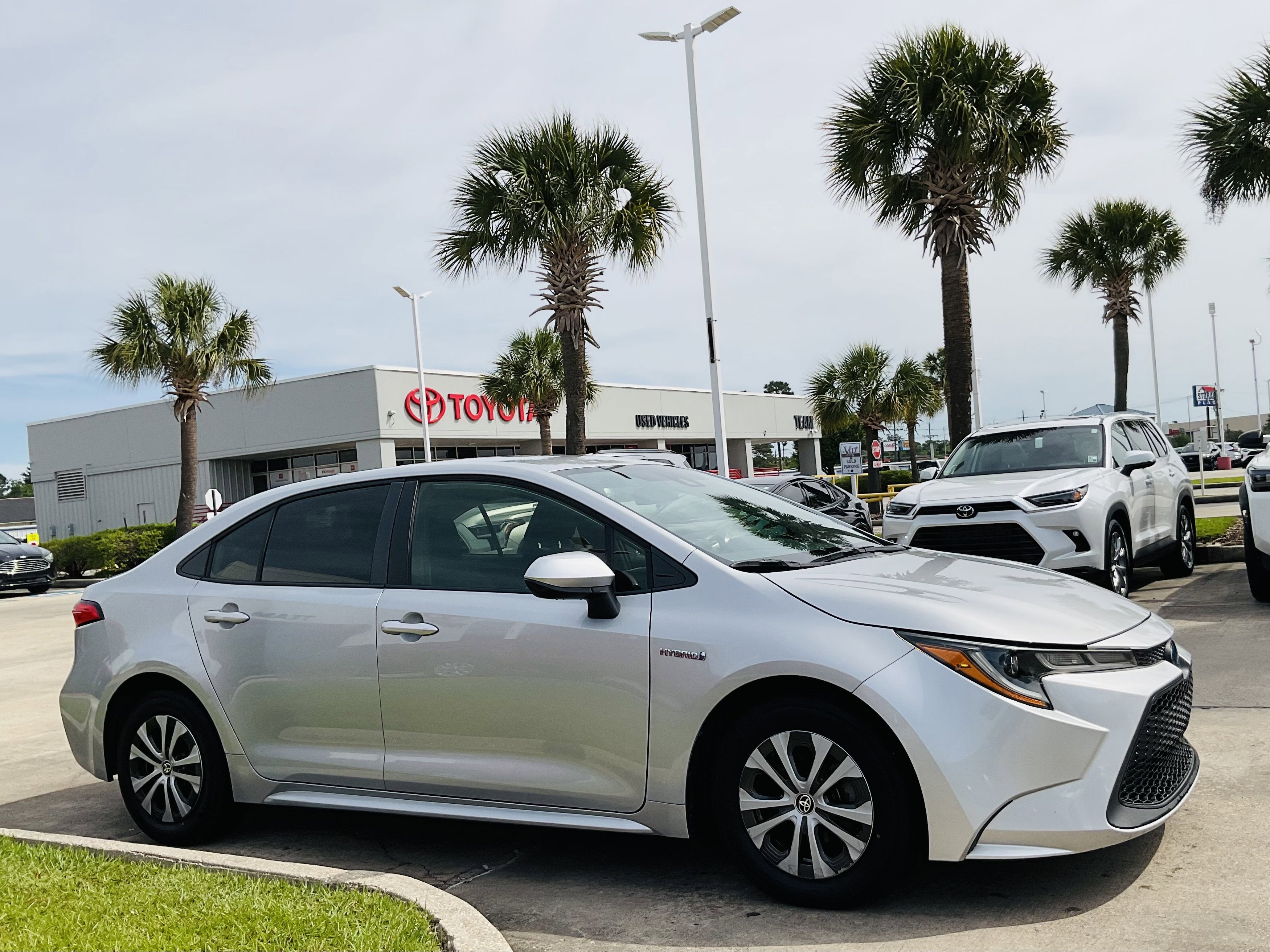 2021 Toyota COROLLA HYBRID Hybrid LE