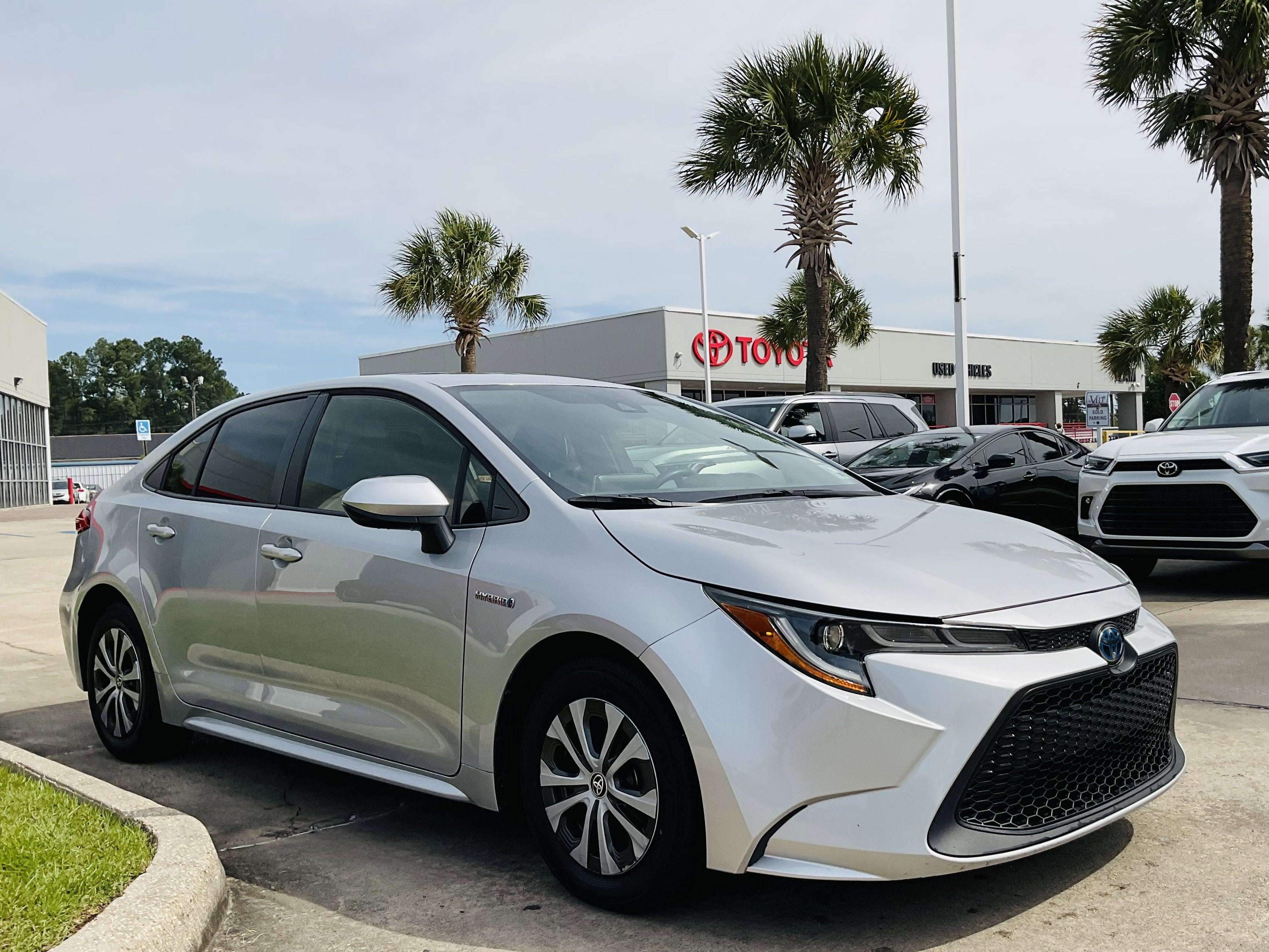 2021 Toyota COROLLA HYBRID Hybrid LE