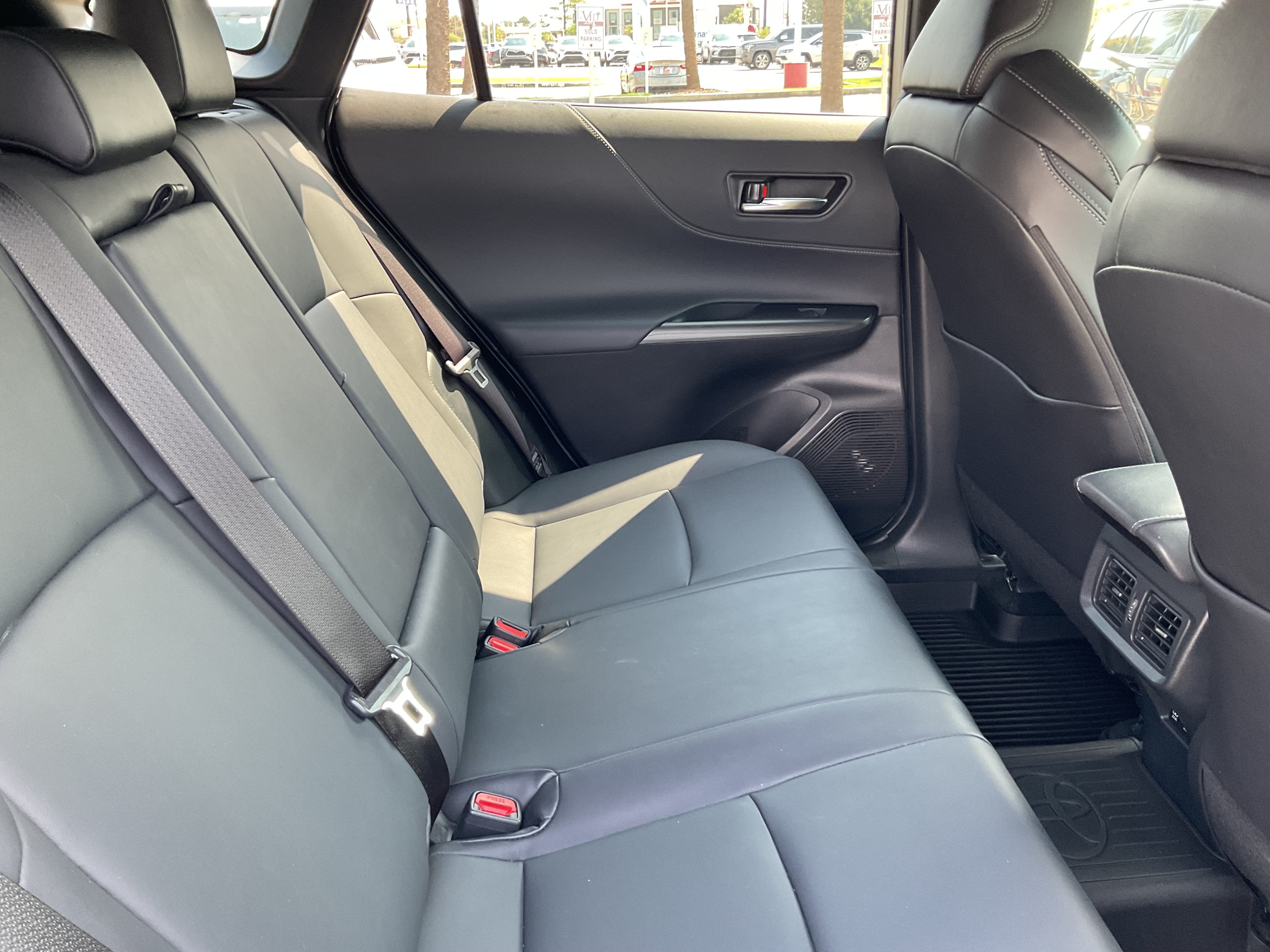 2022 Toyota Venza XLE