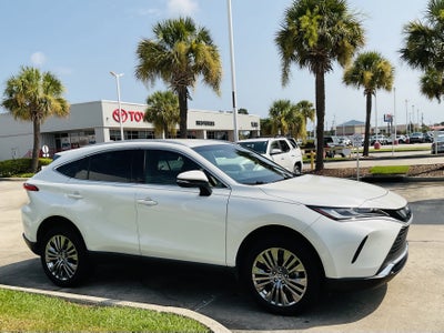 2022 Toyota Venza XLE