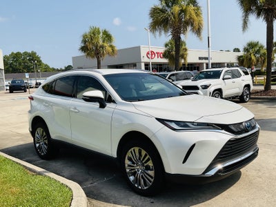 2022 Toyota Venza XLE