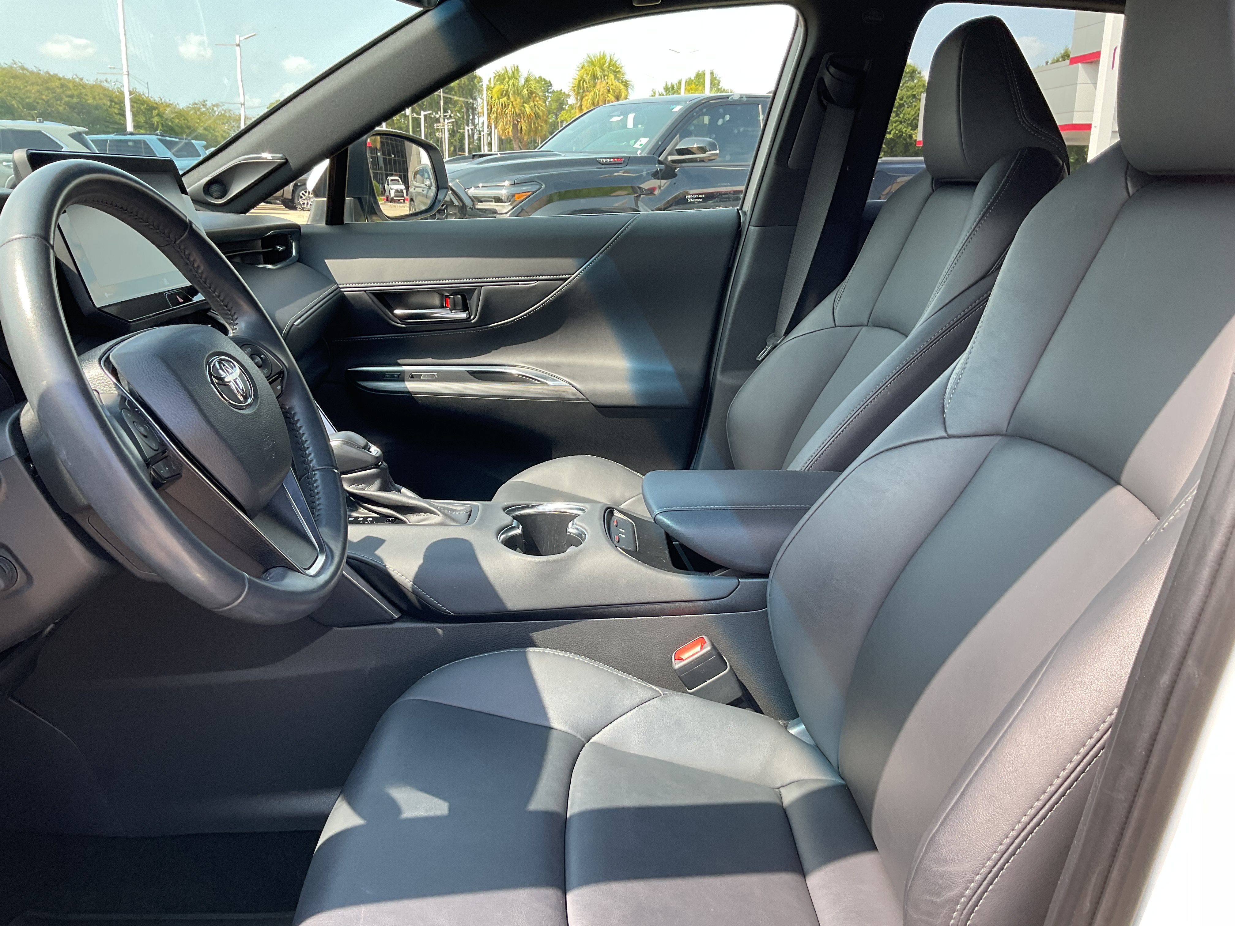 2022 Toyota Venza XLE