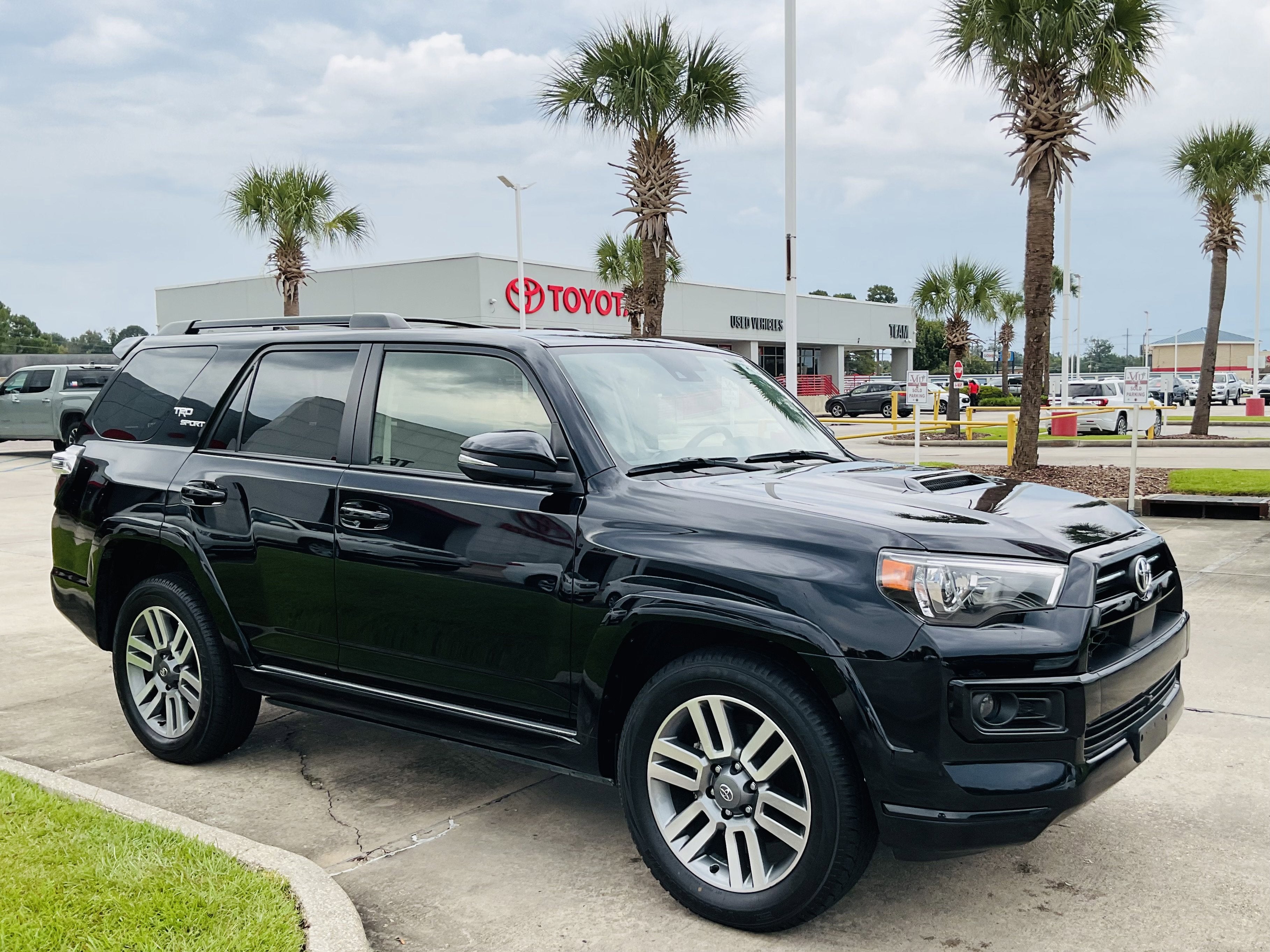 2023 Toyota 4RUNNER TRD Sport