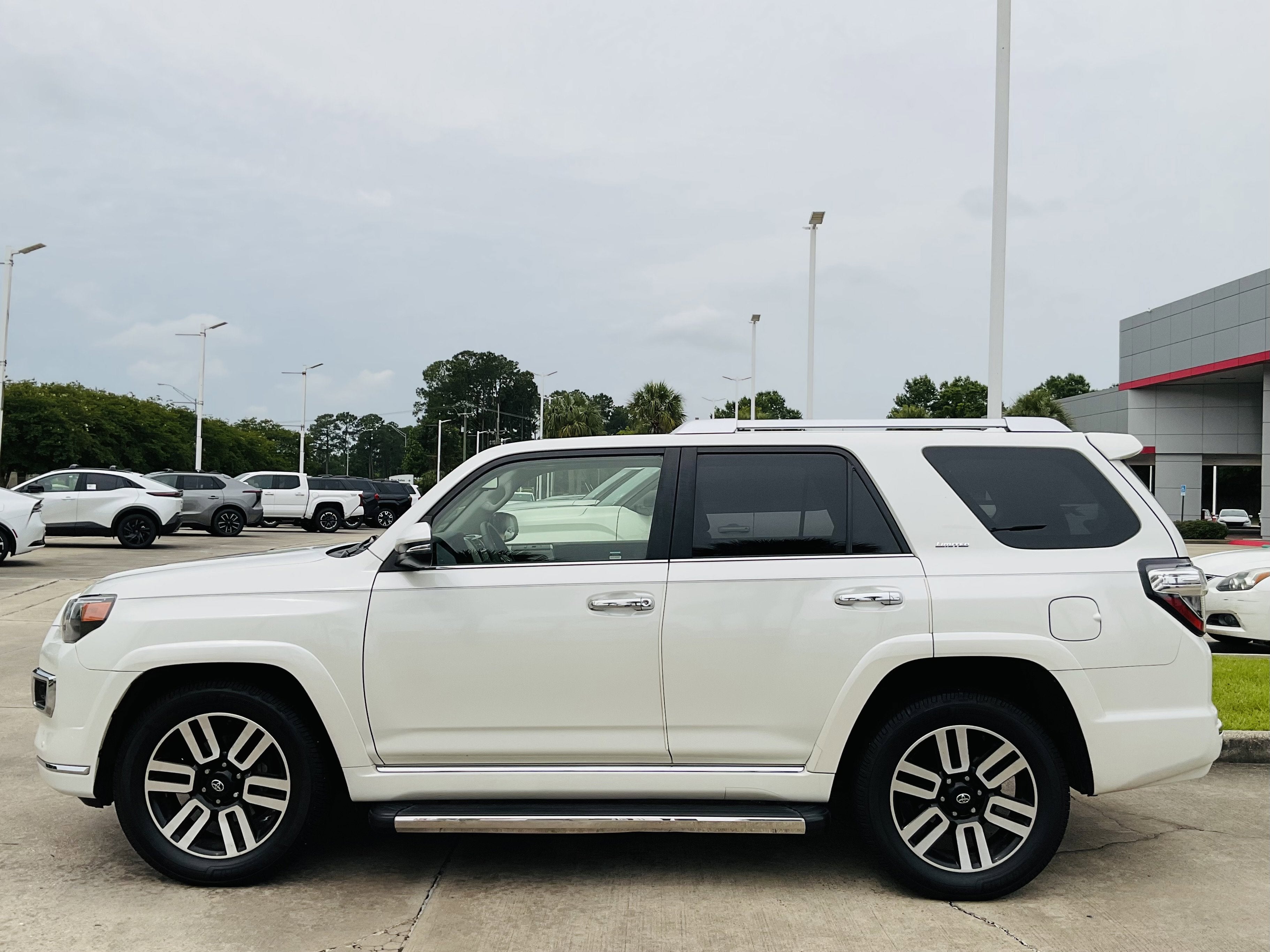 2021 Toyota 4RUNNER Limited