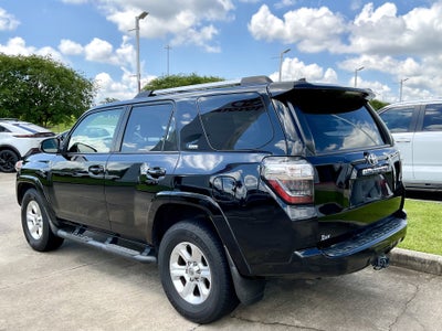 2022 Toyota 4Runner SR5