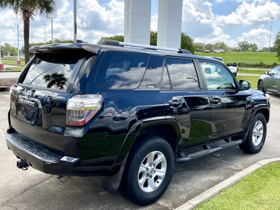 2022 Toyota 4Runner SR5