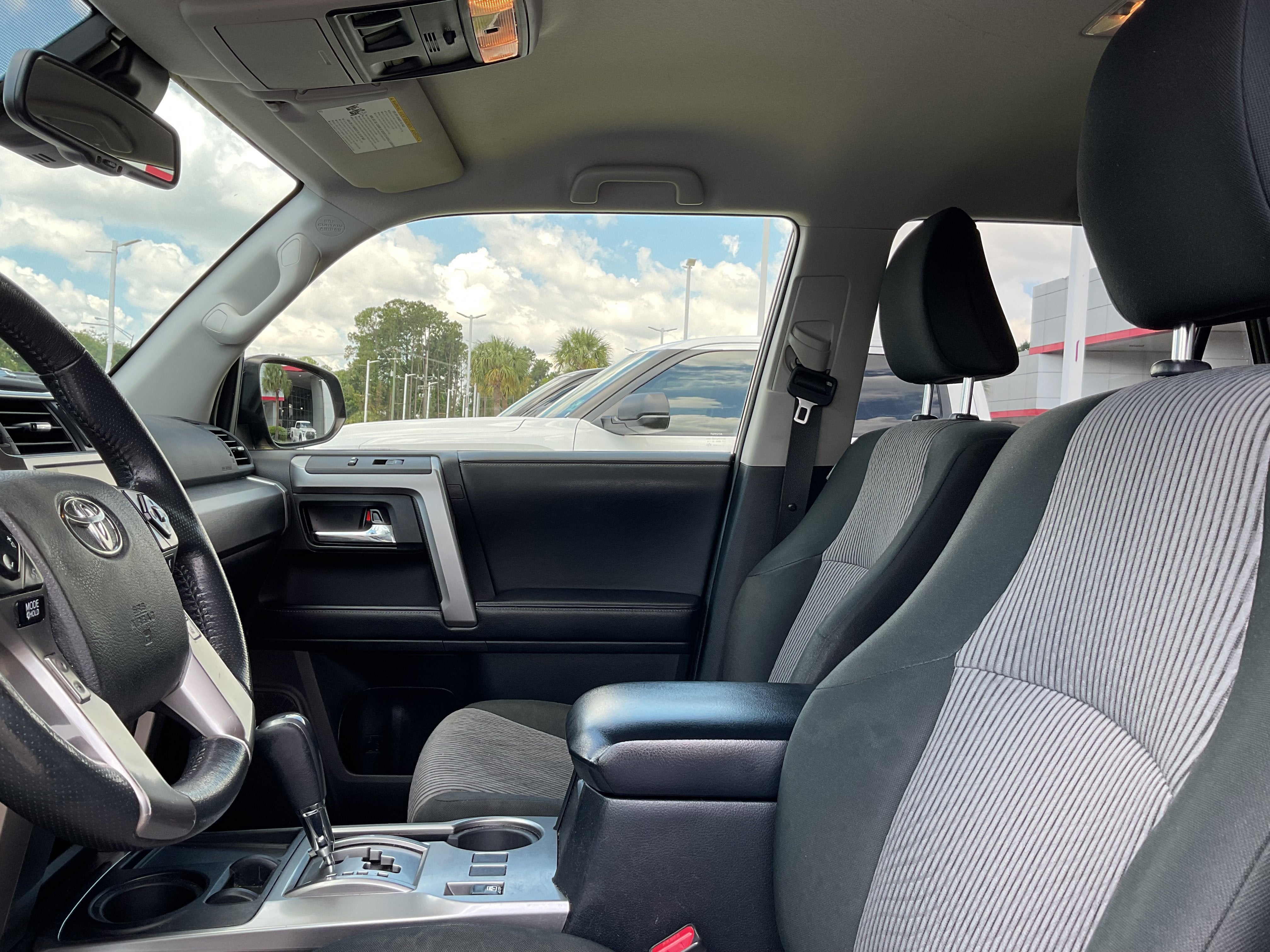 2022 Toyota 4Runner SR5